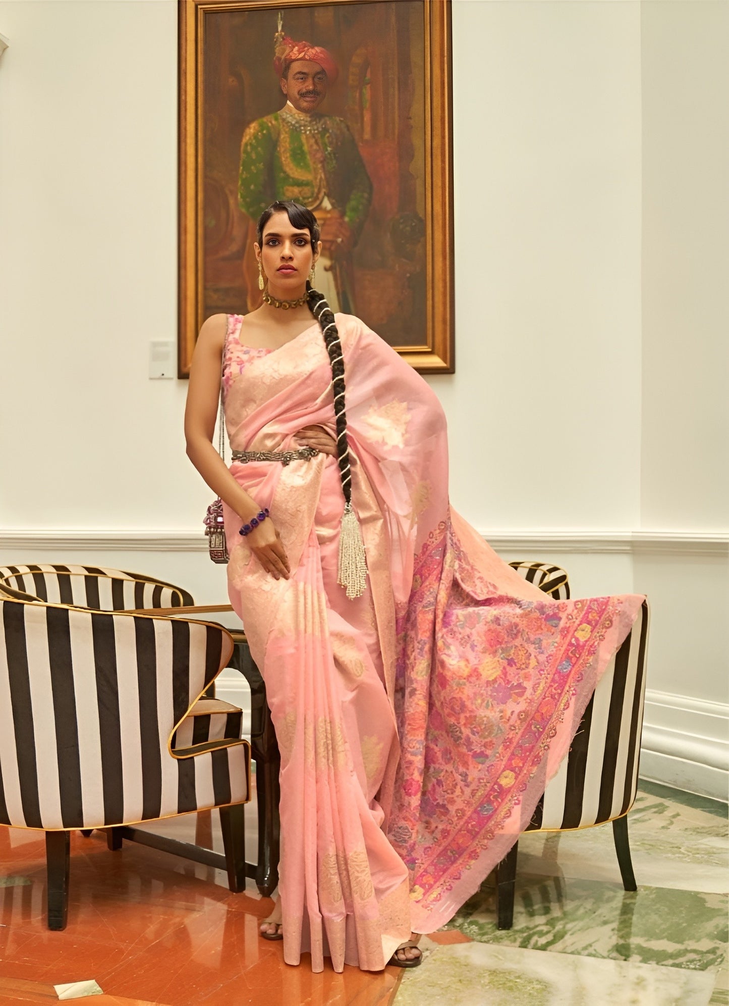 EKKTARA Saree For Women Light Peach Colour Handloom Weaving Silk Saree With Kashmiri Pallu & Kashmiri Unstitched Blouse