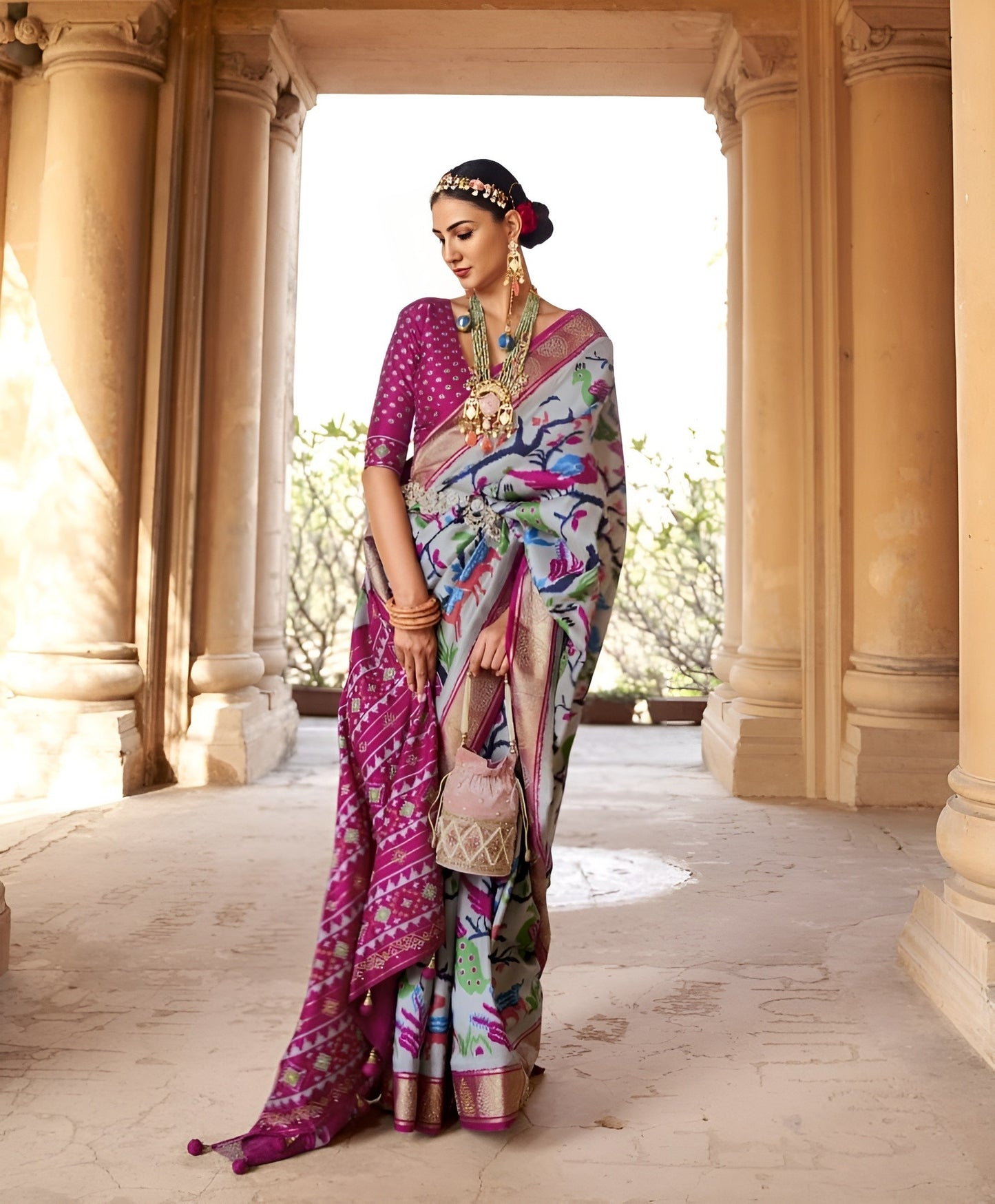 EKKTARA Saree For Women Grey & Pink Colour Pure Silk Designer Patola Saree With Unstitched Blouse