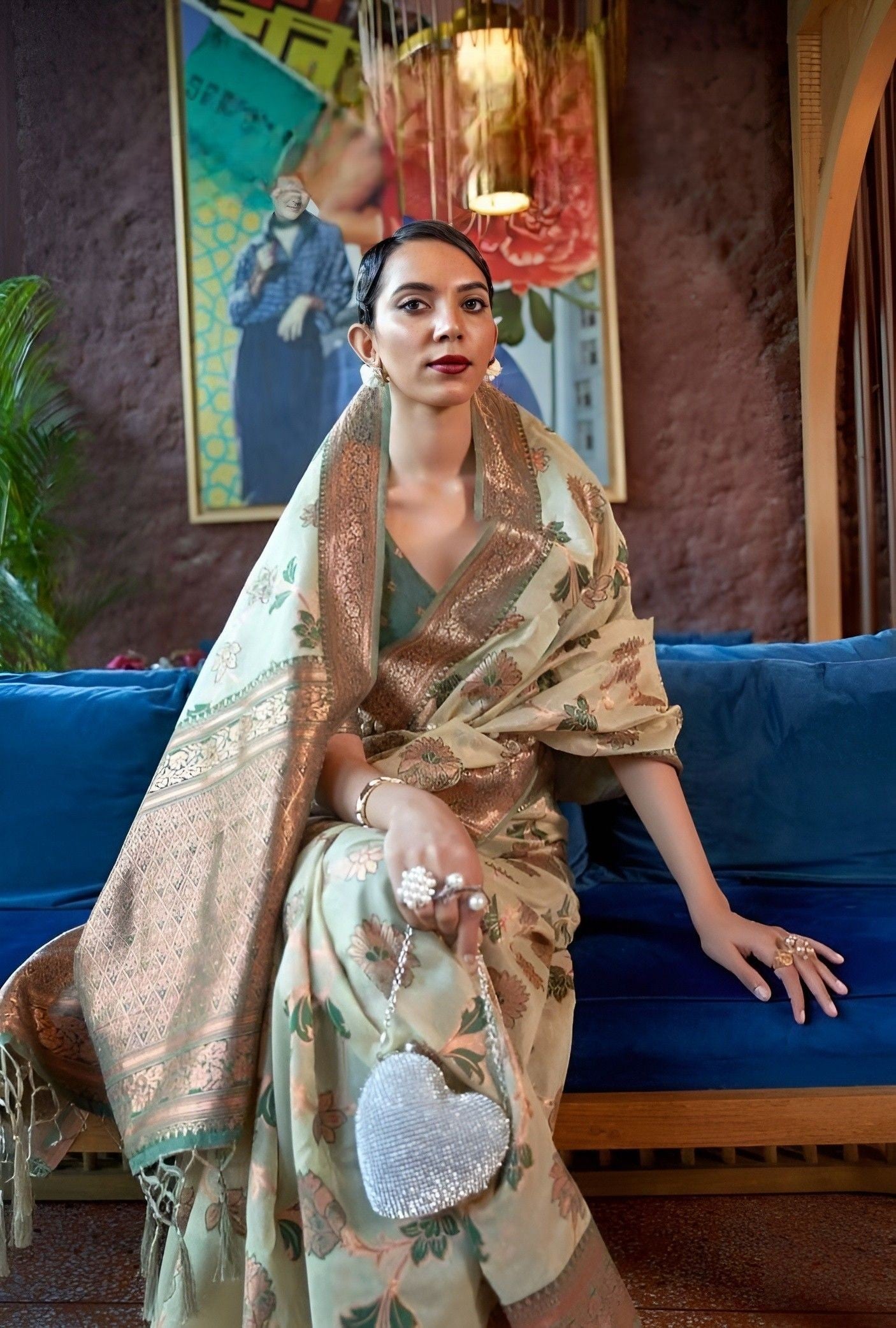 EKKTARA Saree For Women Golden Colour Shimmer Organza Zari Weaving Saree With Unstitched Blouse