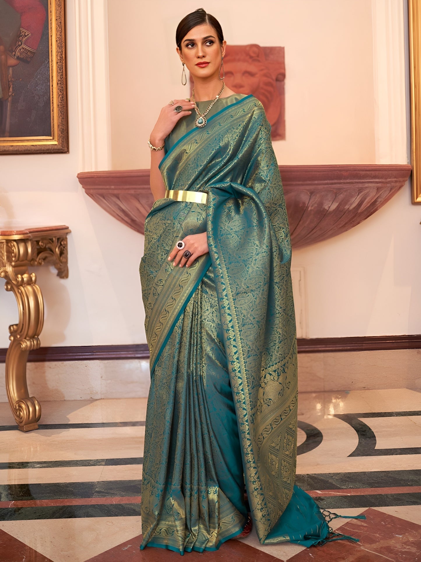 EKKTARA Saree For Women Green Colour Designer Handloom Weaving Silk Saree With Unstitched Blouse