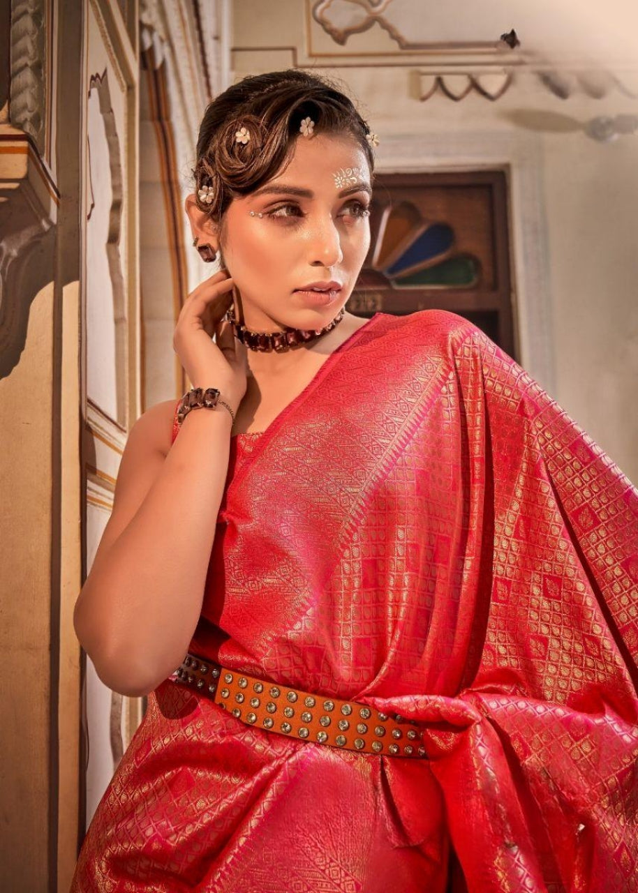 EKKTARA Saree For Women Red Colour Handloom Silk Zari Saree With Unstitched Blouse