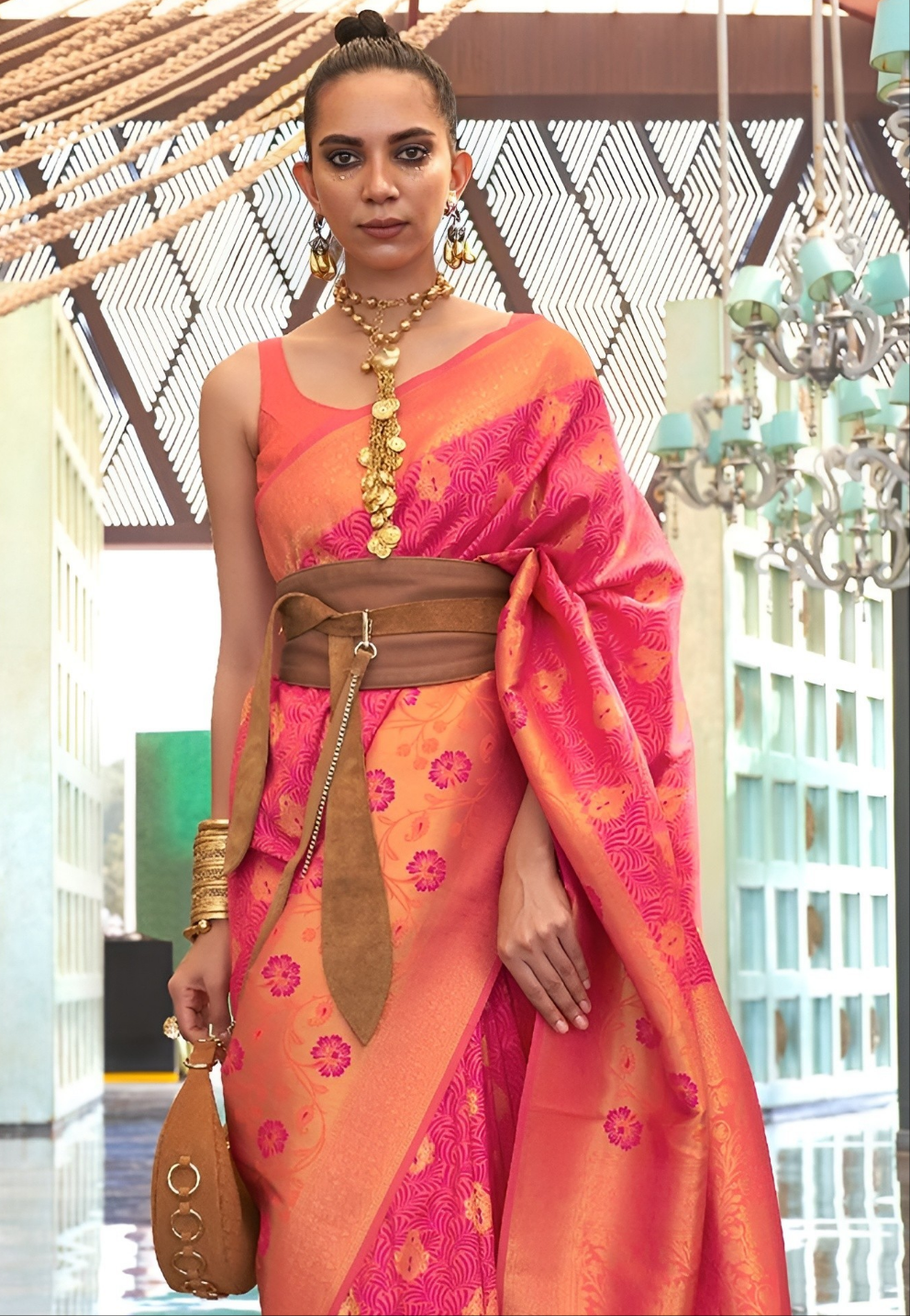 EKKTARA Saree For Women Pink Colour Silk Handloom Weaving Designer Saree With Unstitched Blouse