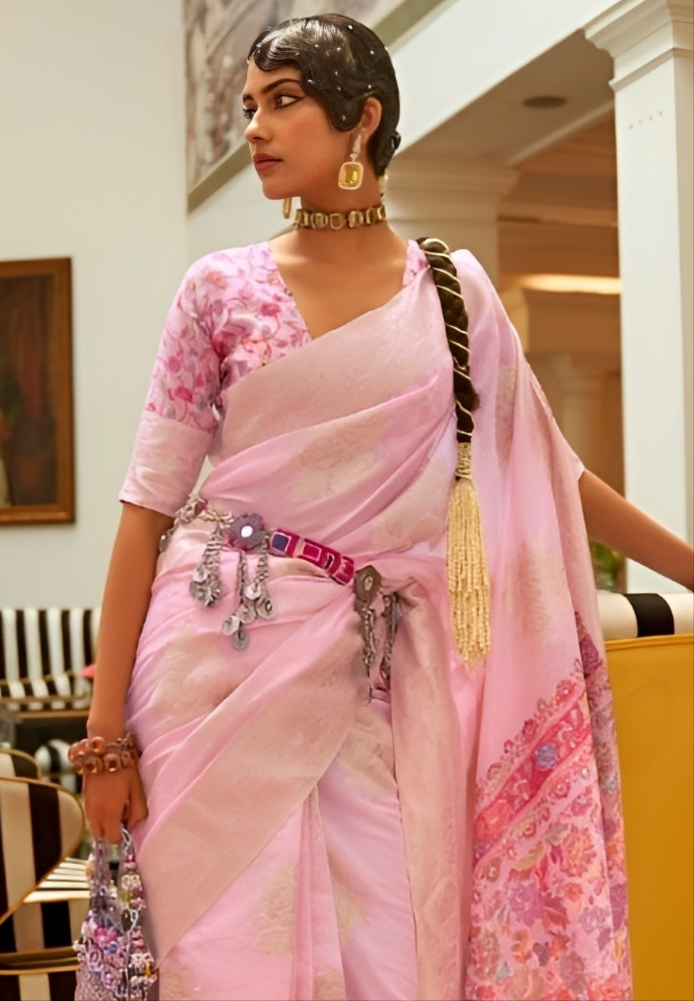 EKKTARA Saree For Women Light Pink Colour Handloom Weaving Silk Saree With Kashmiri Pallu & Kashmiri Unstitched Blouse