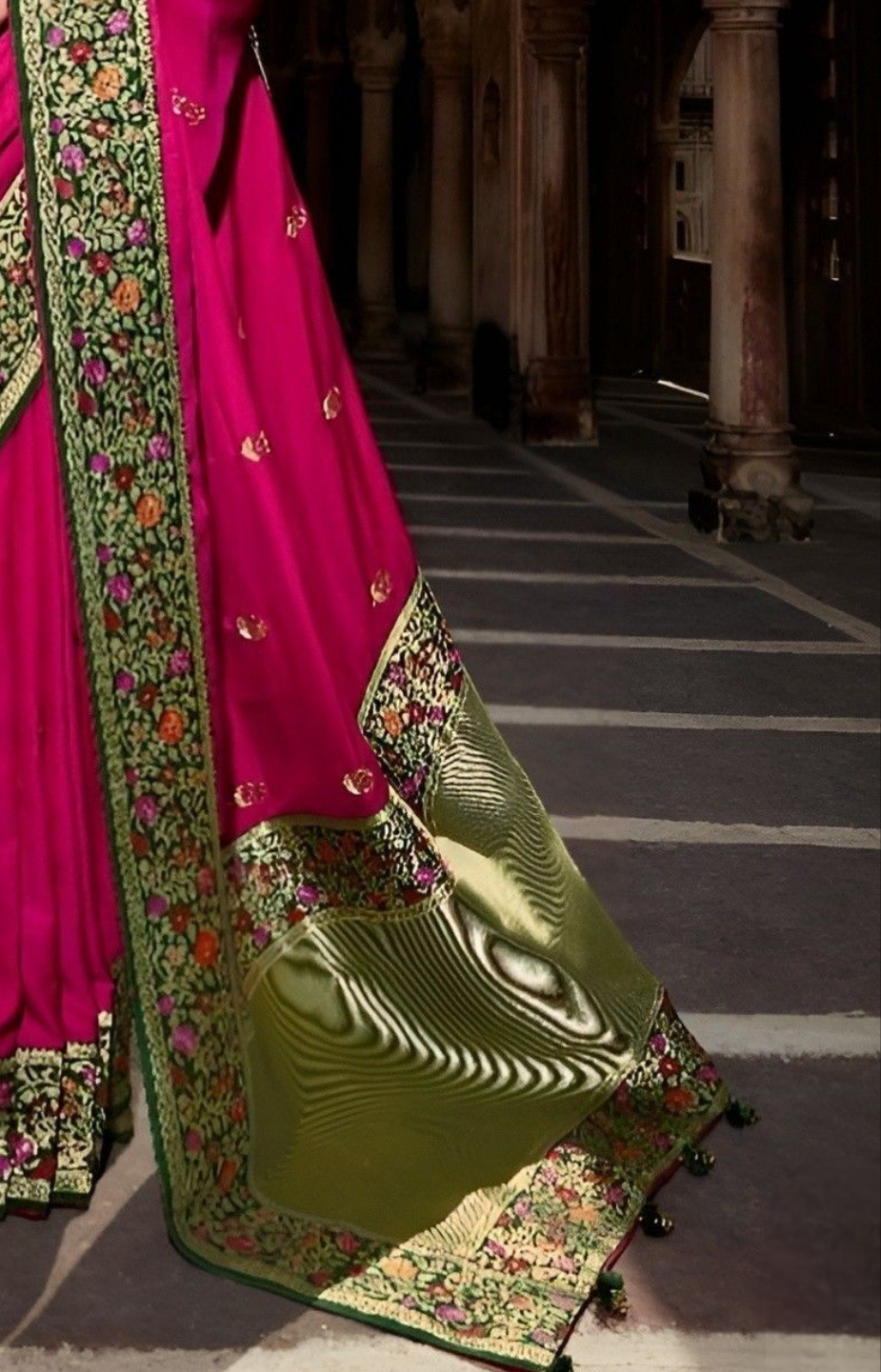 EKKTARA Saree For Women Hot Pink Colour Designer Paithani Saree With Unstitched Designer Blouse