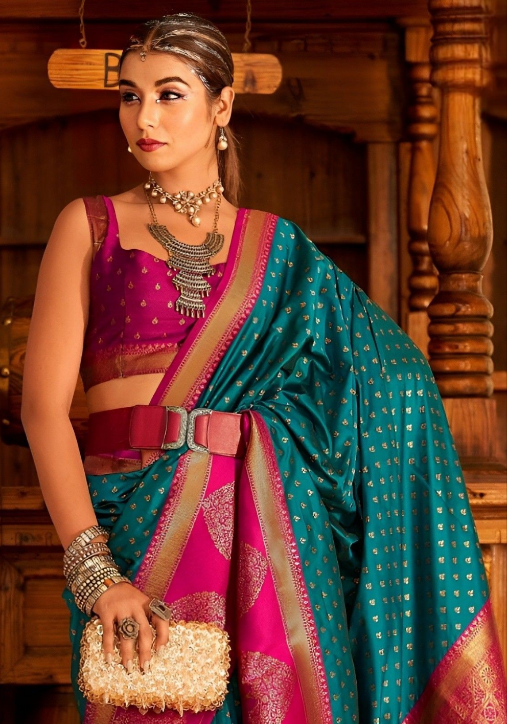 EKKTARA Saree For Women Turquoise Colour Banarasi Silk Saree With Unstitched Blouse