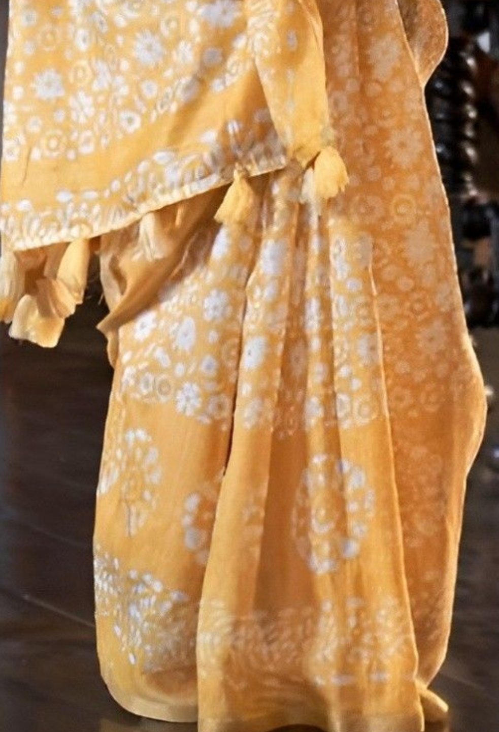 EKKTARA Saree For Women Yellow Colour Soft Linen Cotton Saree With Unstitched Blouse