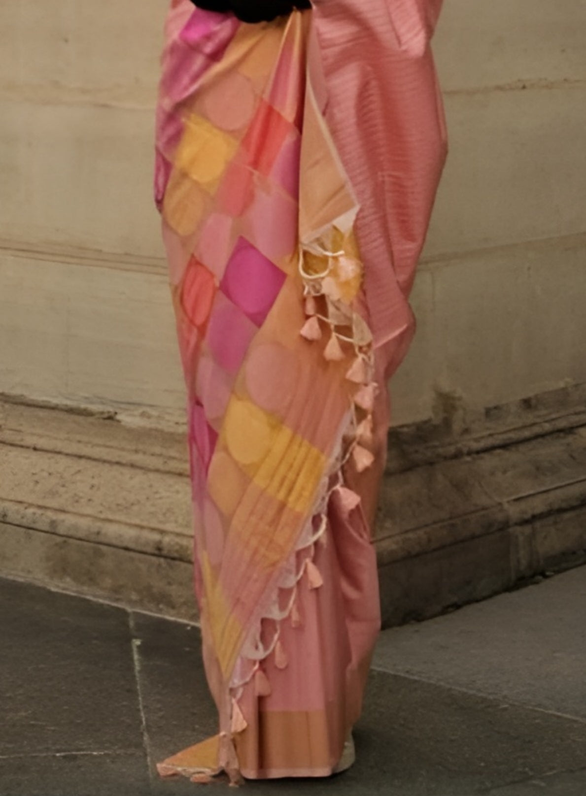 EKKTARA Saree For Women Peach Colour Soft Silk Handloom Weaving Saree With Unstitched Blouse