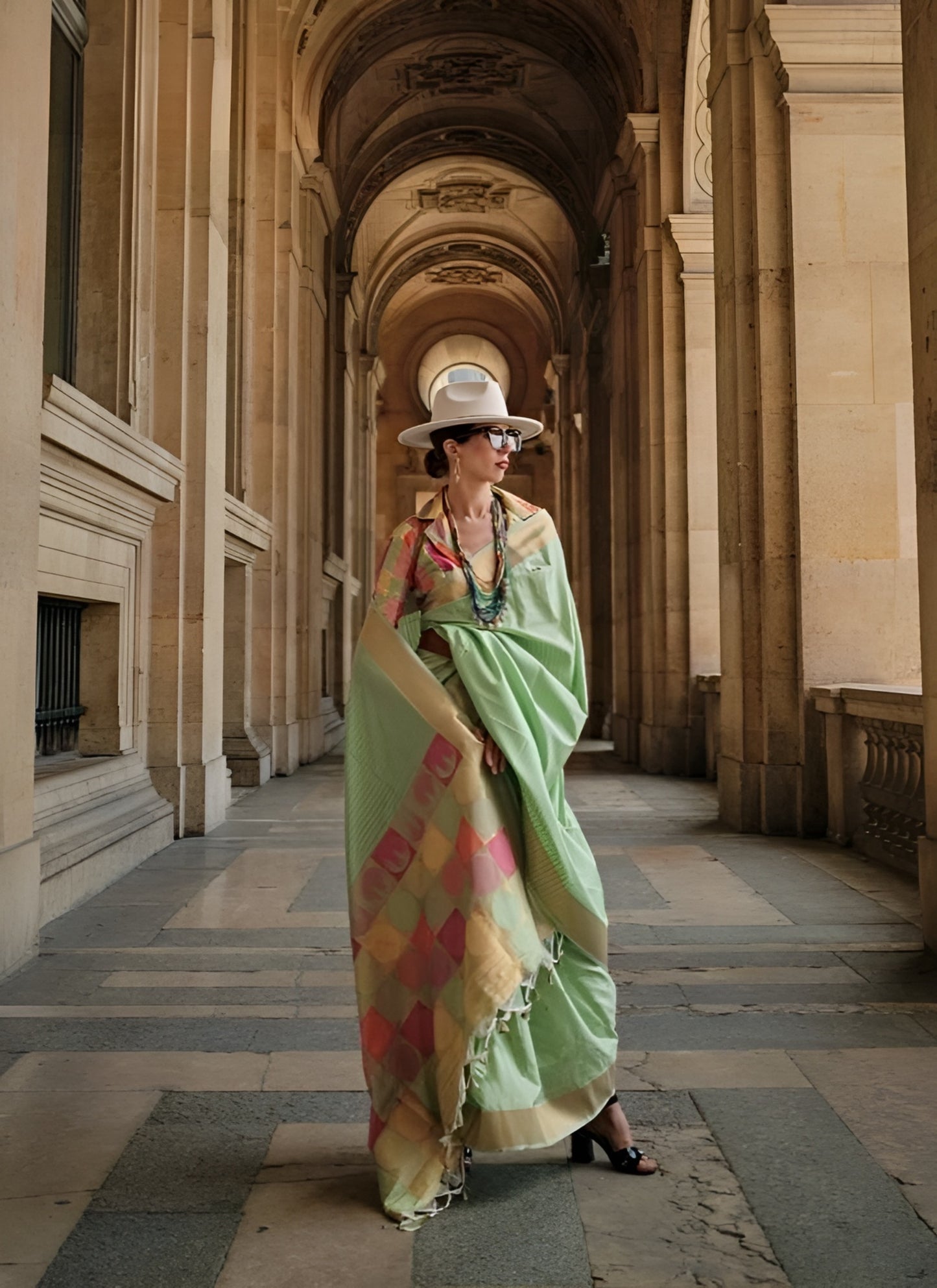 EKKTARA Saree For Women Pista Green Colour Soft Silk Handloom Weaving Saree With Unstitched Blouse