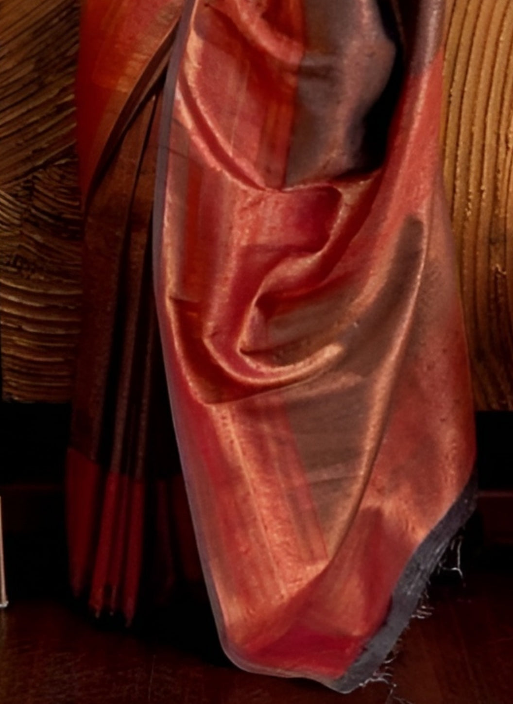 EKKTARA Saree For Women Russet Brown Colour Handloom Weaving Silk Saree With Unstitched Blouse