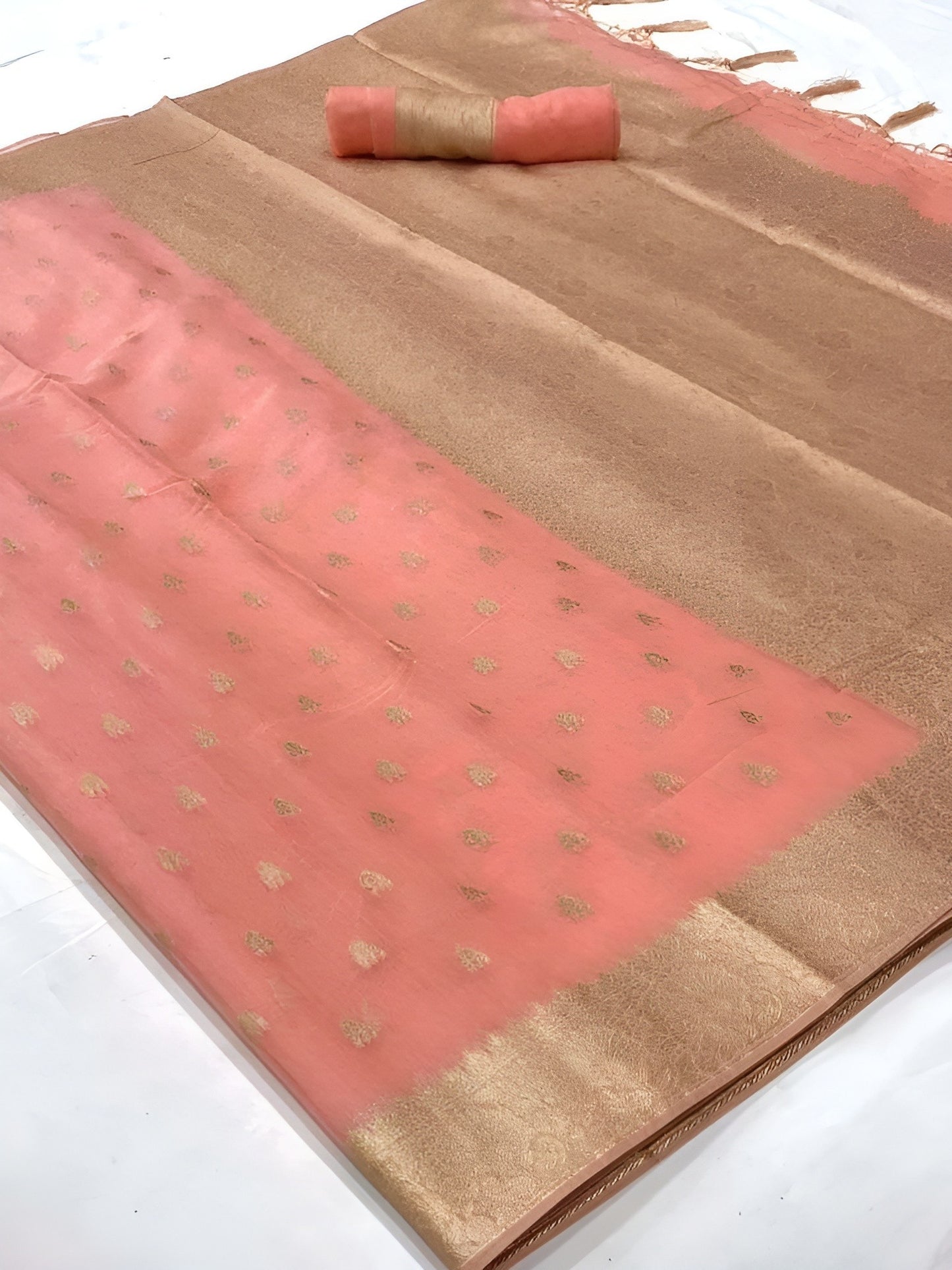 EKKTARA Saree For Women Apricot Orange Weaving Silk Saree