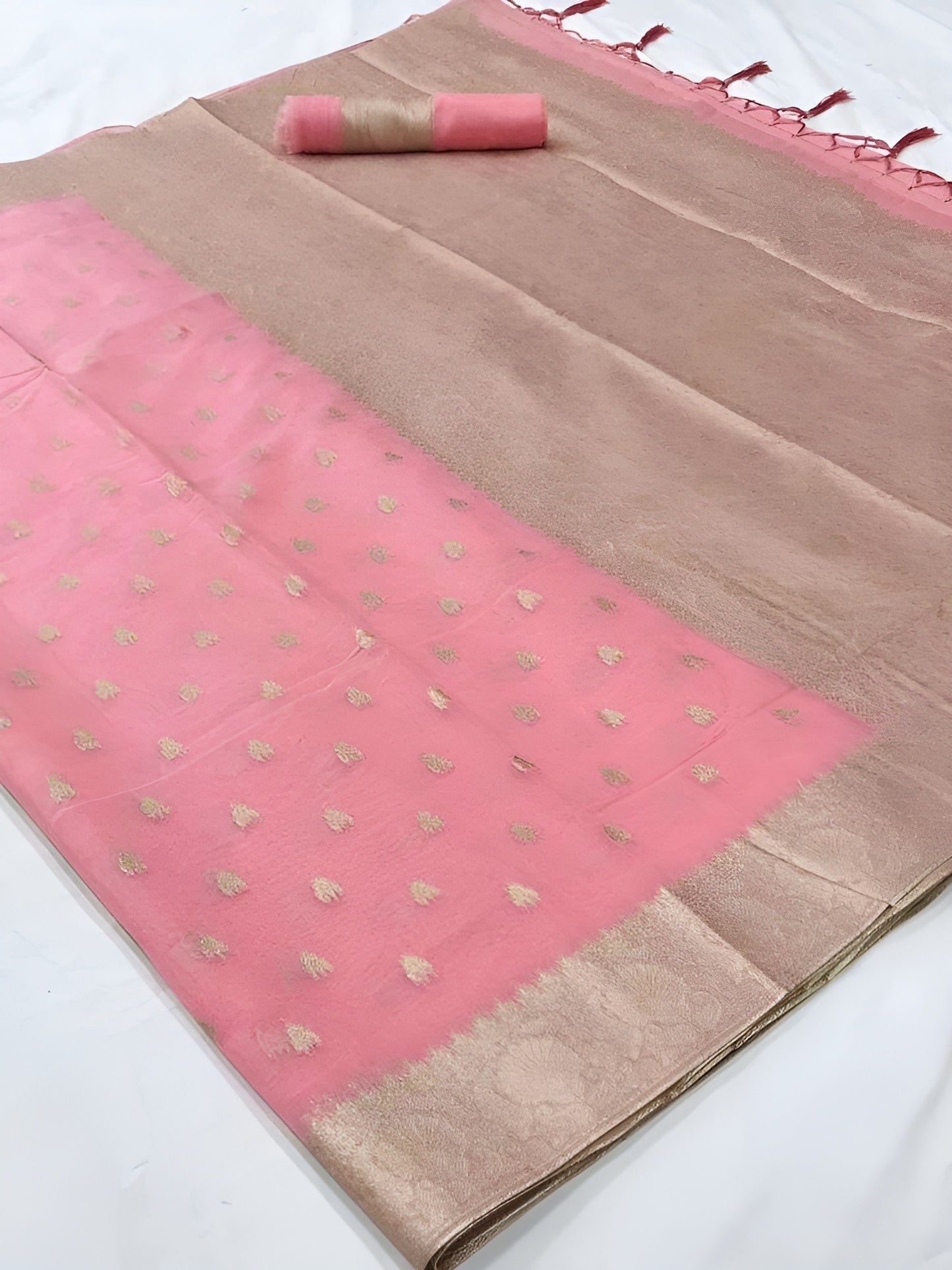 EKKTARA Saree For Women Carnation Pink Weaving Silk Saree