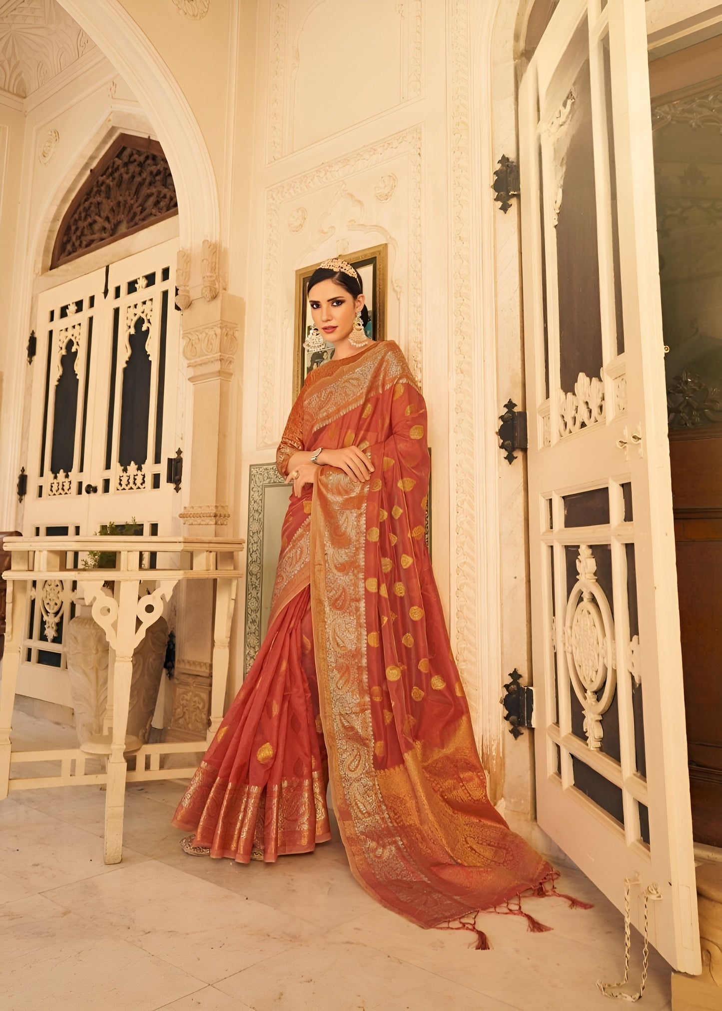 EKKTARA Saree For Women Copper Red Silk Organza Saree