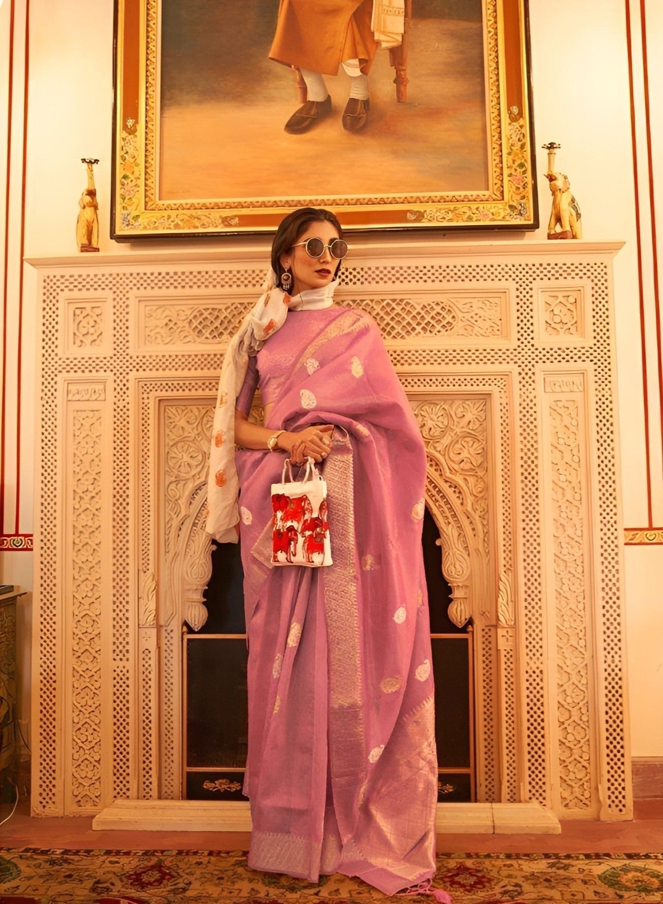 EKKTARA Saree For Women Thulian Pink Zari Organza Weaving Saree