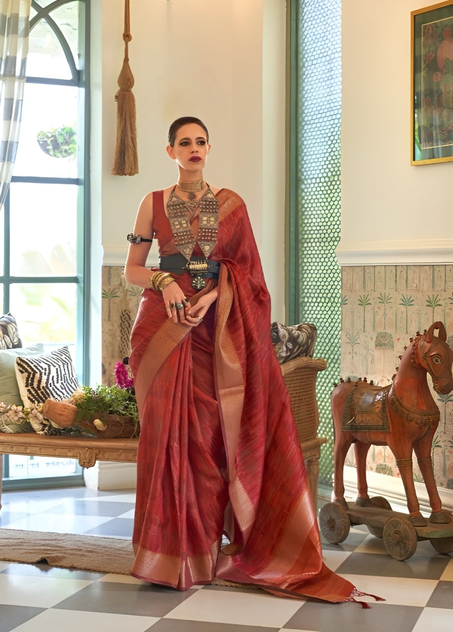 EKKTARA Saree For Women Brick Red Handloom Two Tone Organza Saree