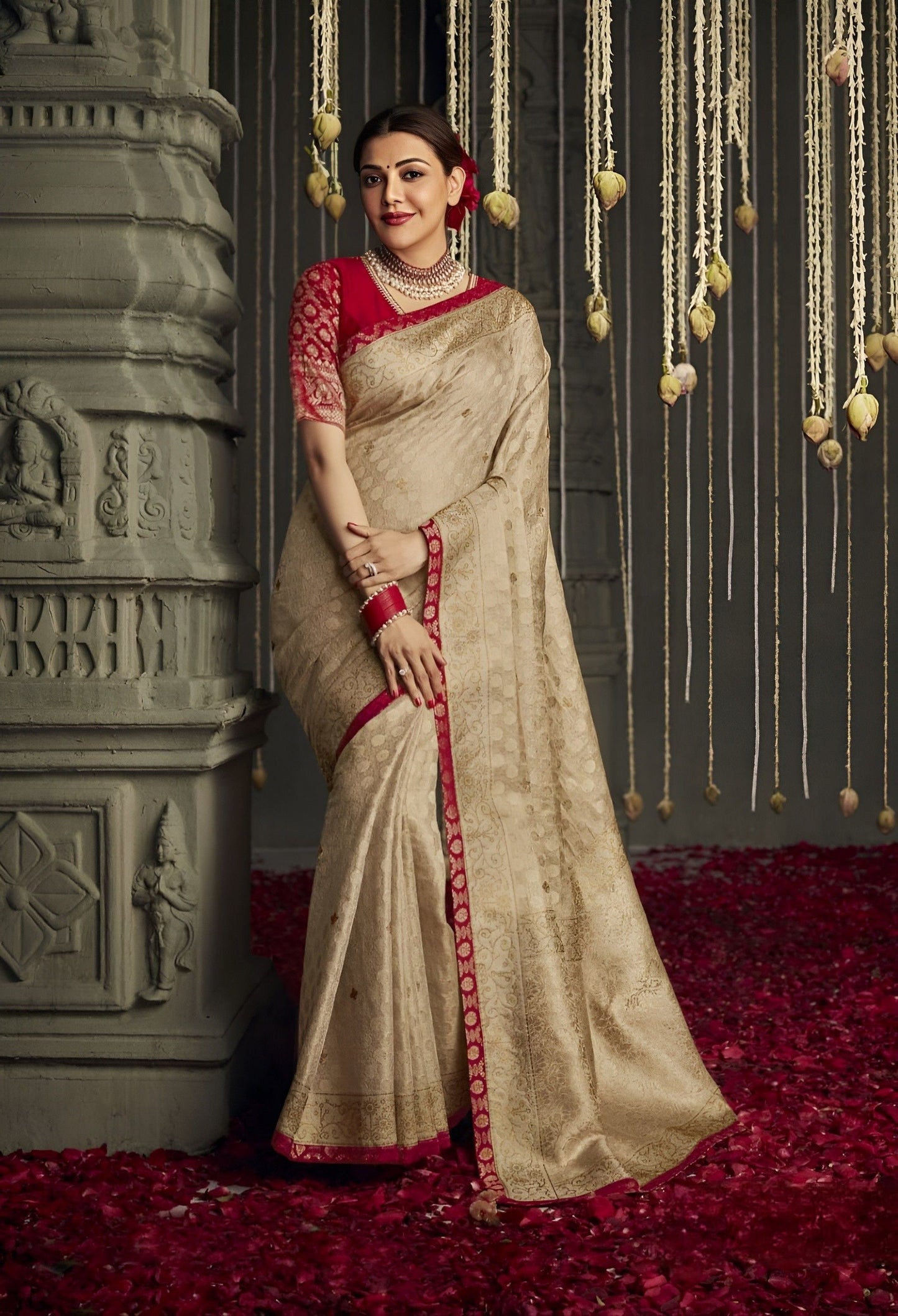 EKKTARA Saree For Women Golden Designer Silk Celebrity Saree