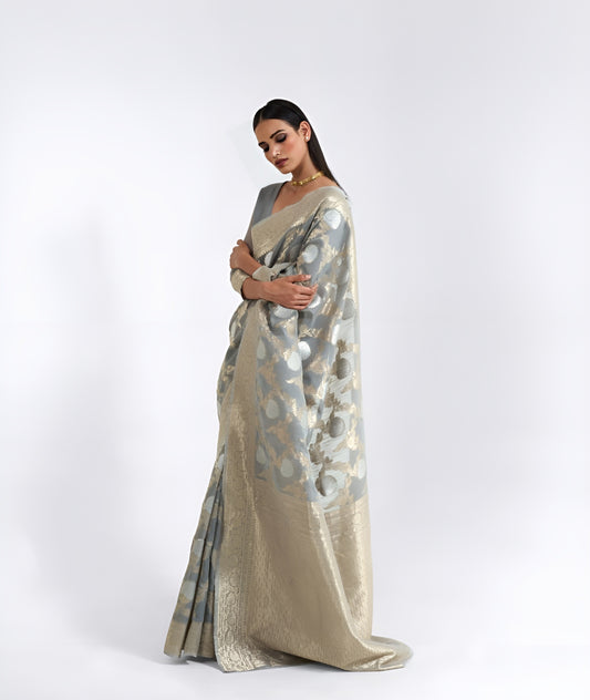 EKKTARA Saree For Women Light Grey Pure Linen Weaving Saree