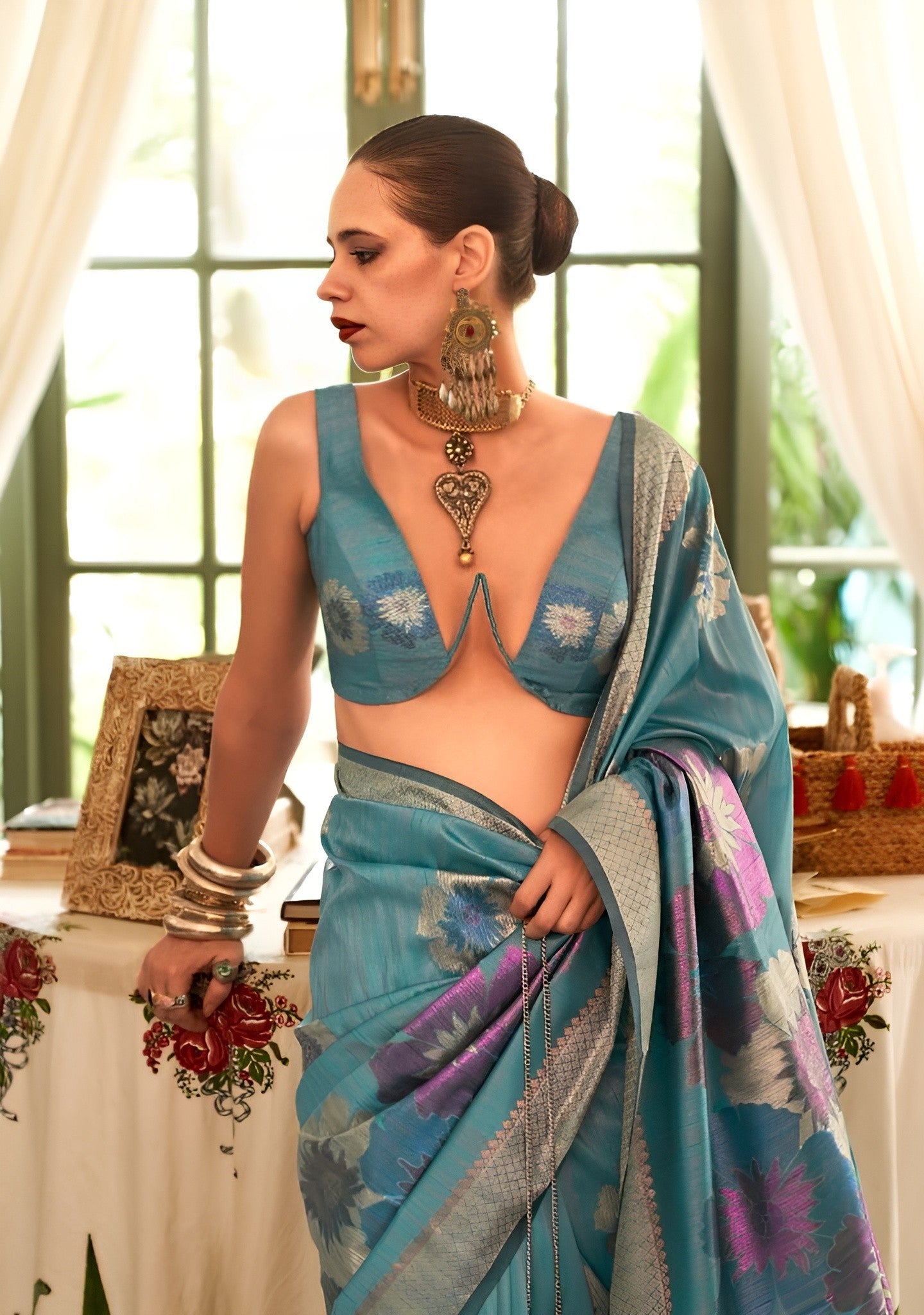 EKKTARA Saree For Women Dark Turquoise Multi Colour Zari Handloom Weaving Silk Saree With Unstitched Blouse Celebrity Collection