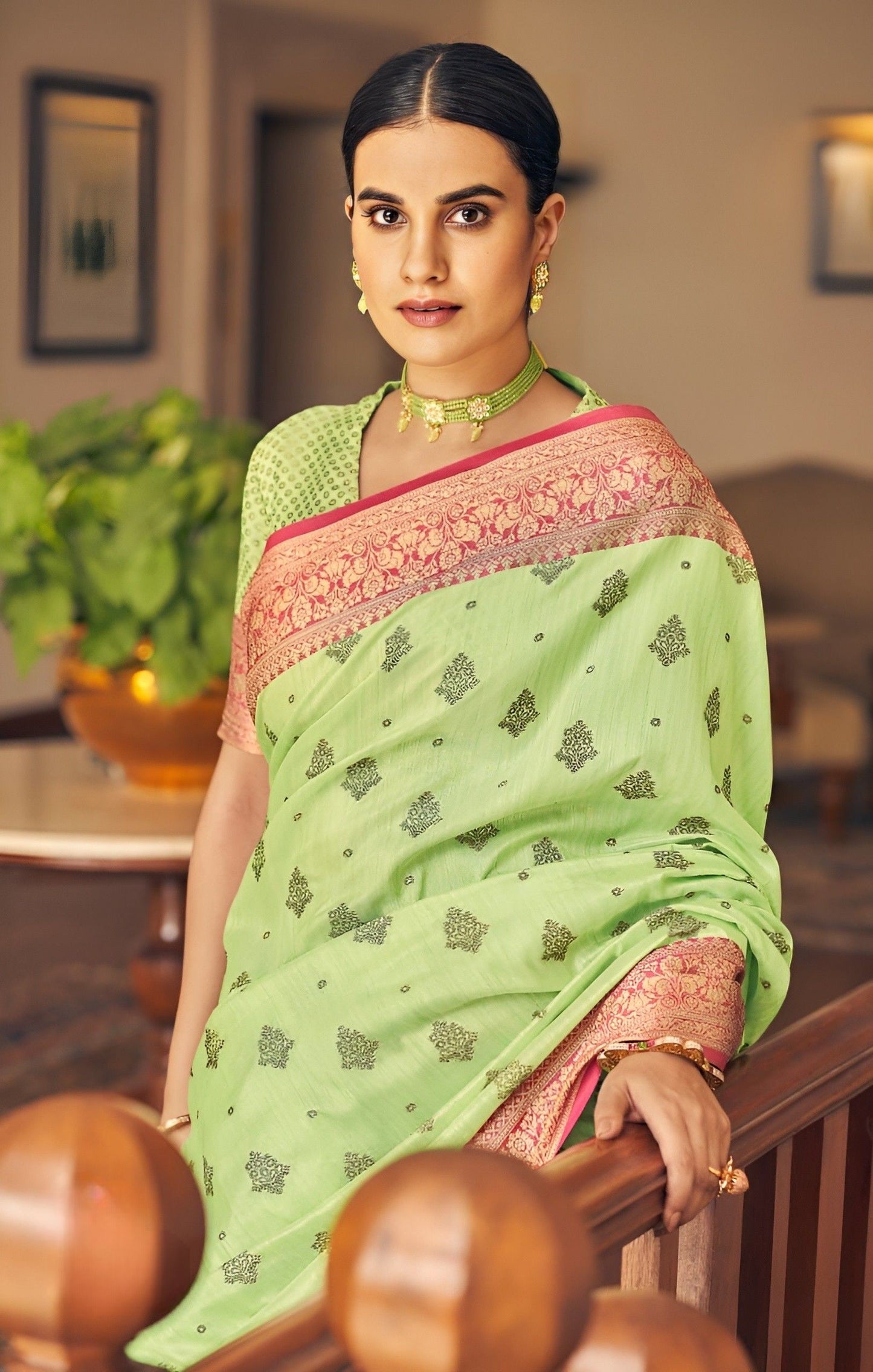 EKKTARA Saree For Women Pista Green Tussar Silk Weaving Saree