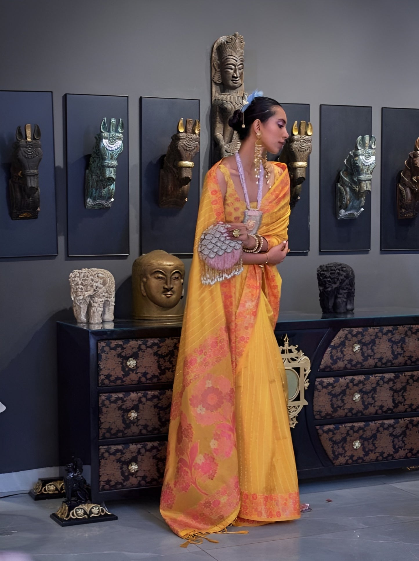 EKKTARA Saree For Women Two Tone Organza Yellow Colour Handloom Weaving Silk Saree With Unstitched Blouse