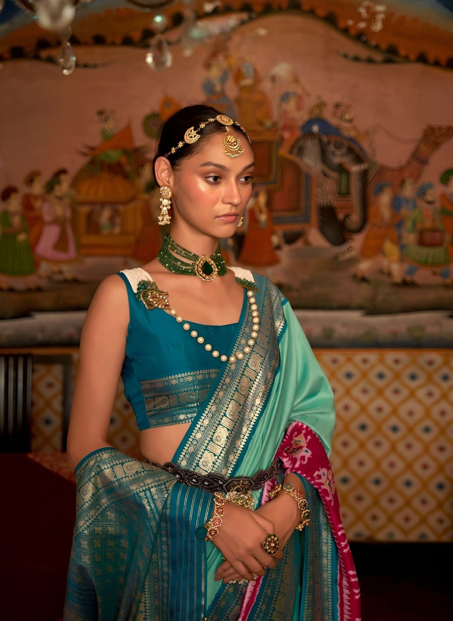 EKKTARA Saree For Women Light Green Colour Pure Silk Designer Patola Saree With Unstitched Blouse
