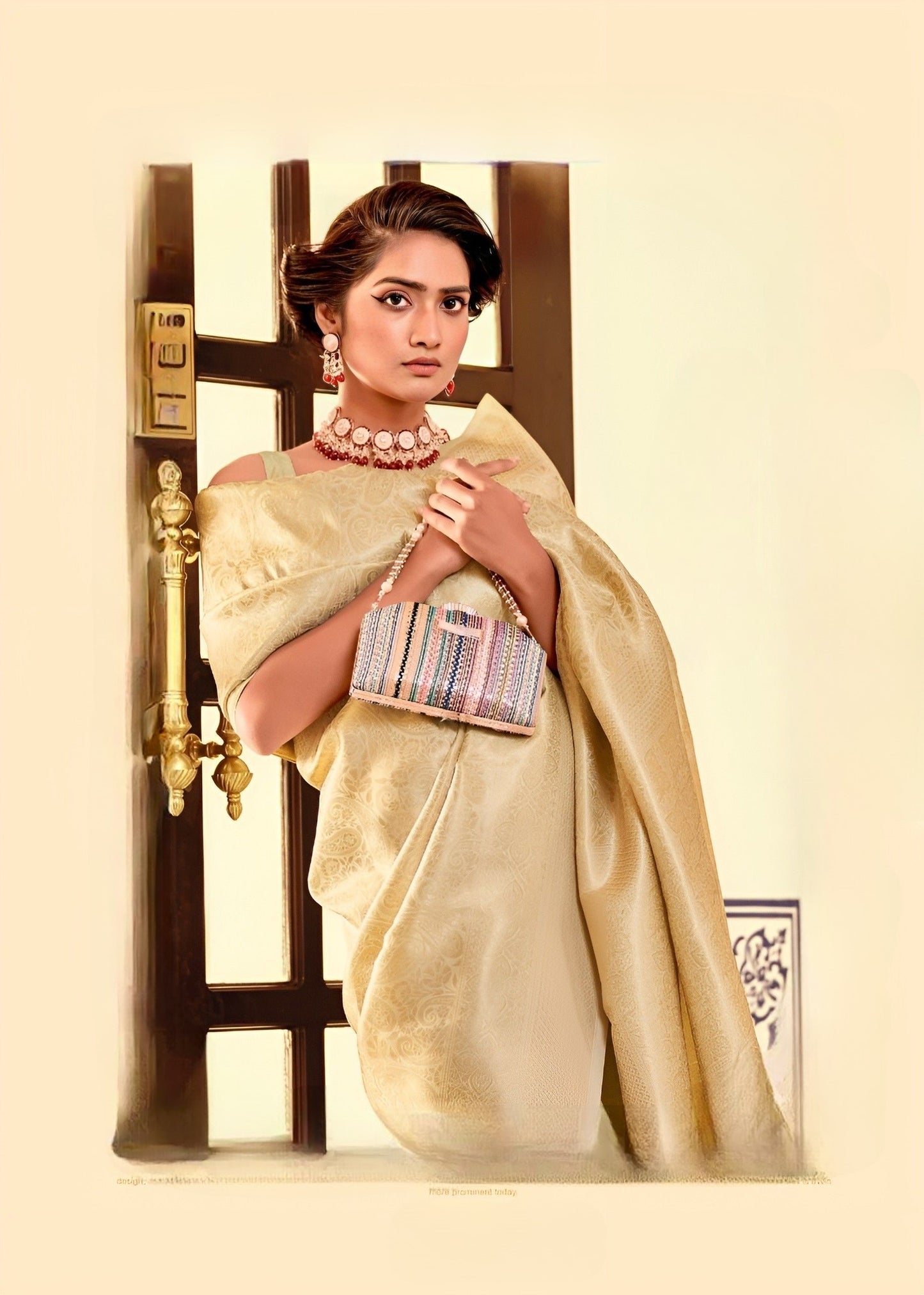 EKKTARA Saree For Women Golden Colour Kanjivaram Soft Silk Saree With Unstitched Blouse