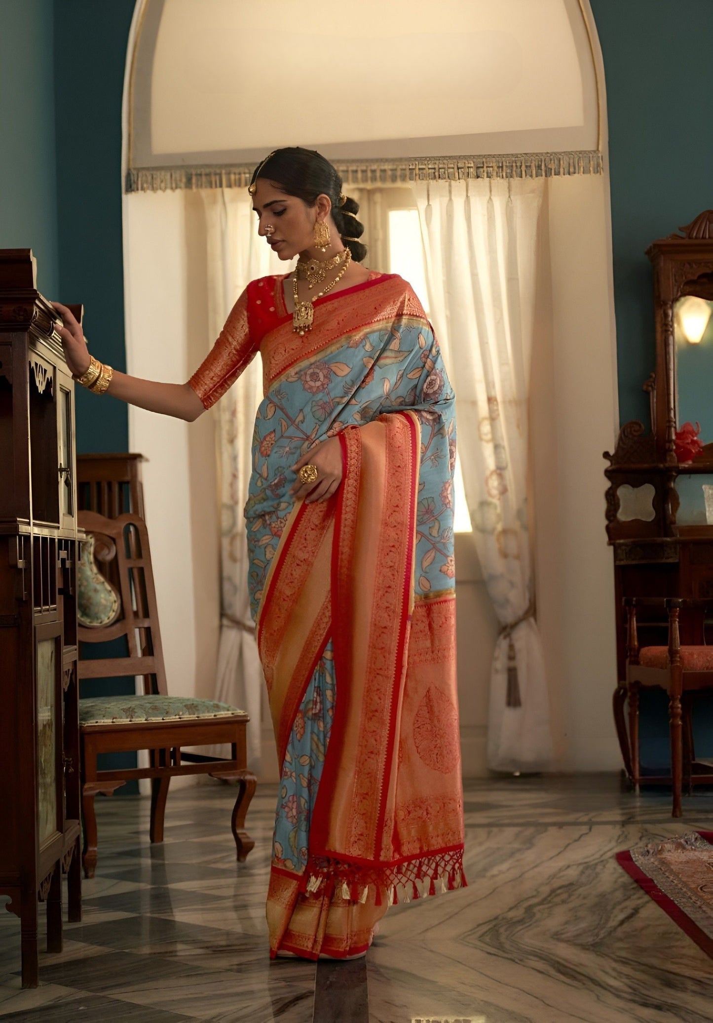 EKKTARA Saree For Women Sky Blue Colour Tusser Silk Kalamkari Print Saree With Contrast Unstitched Blouse