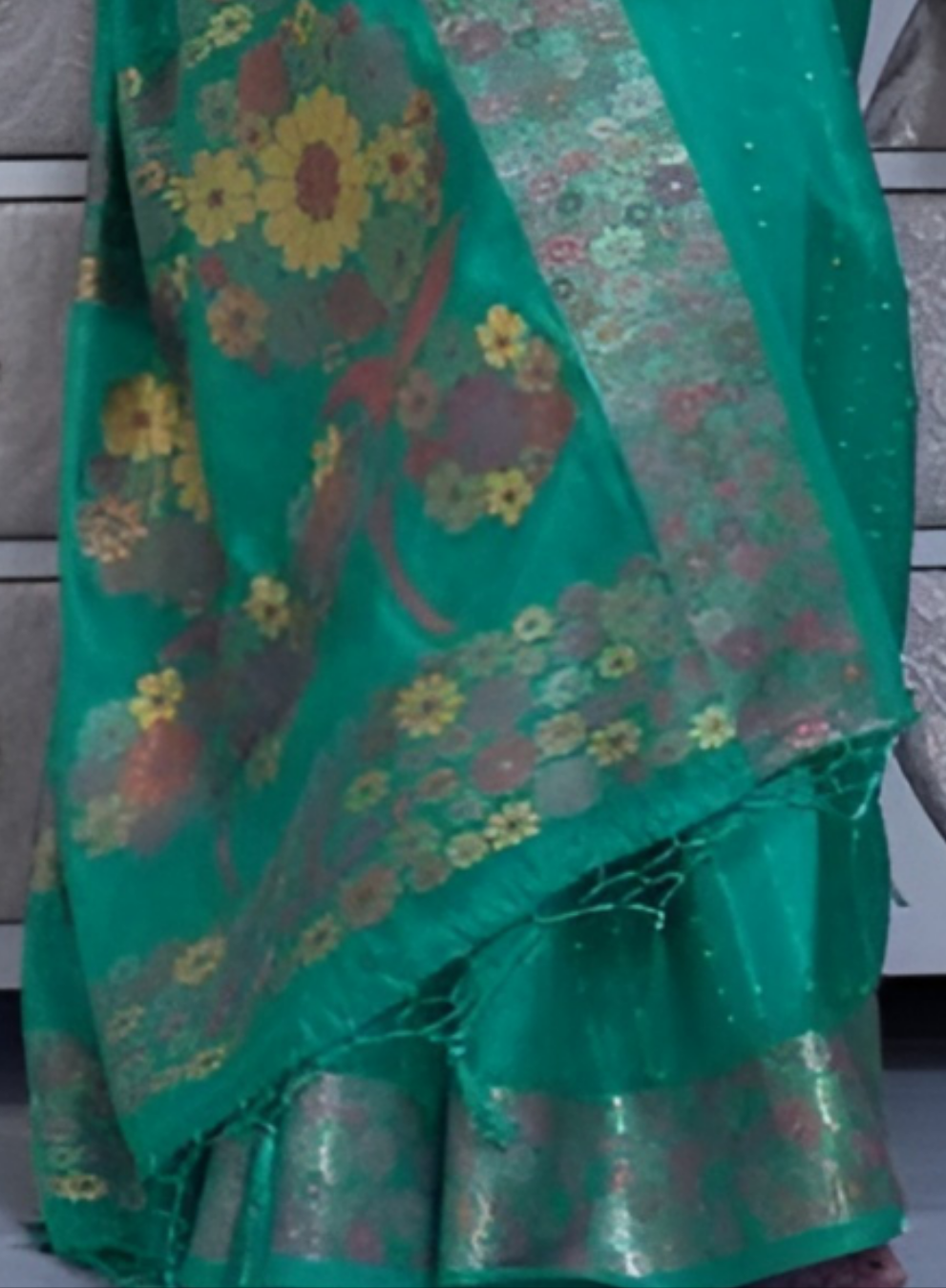 EKKTARA Saree For Women Two Tone Organza Marine Sea Green Colour Handloom Weaving Silk Saree With Unstitched Blouse