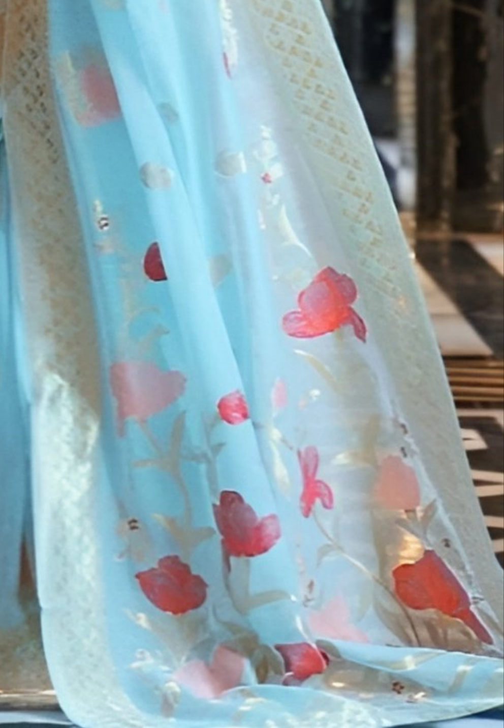 EKKTARA Saree For Women Sky Blue Linen Handloom Weaving Saree With Unstitched Blouse