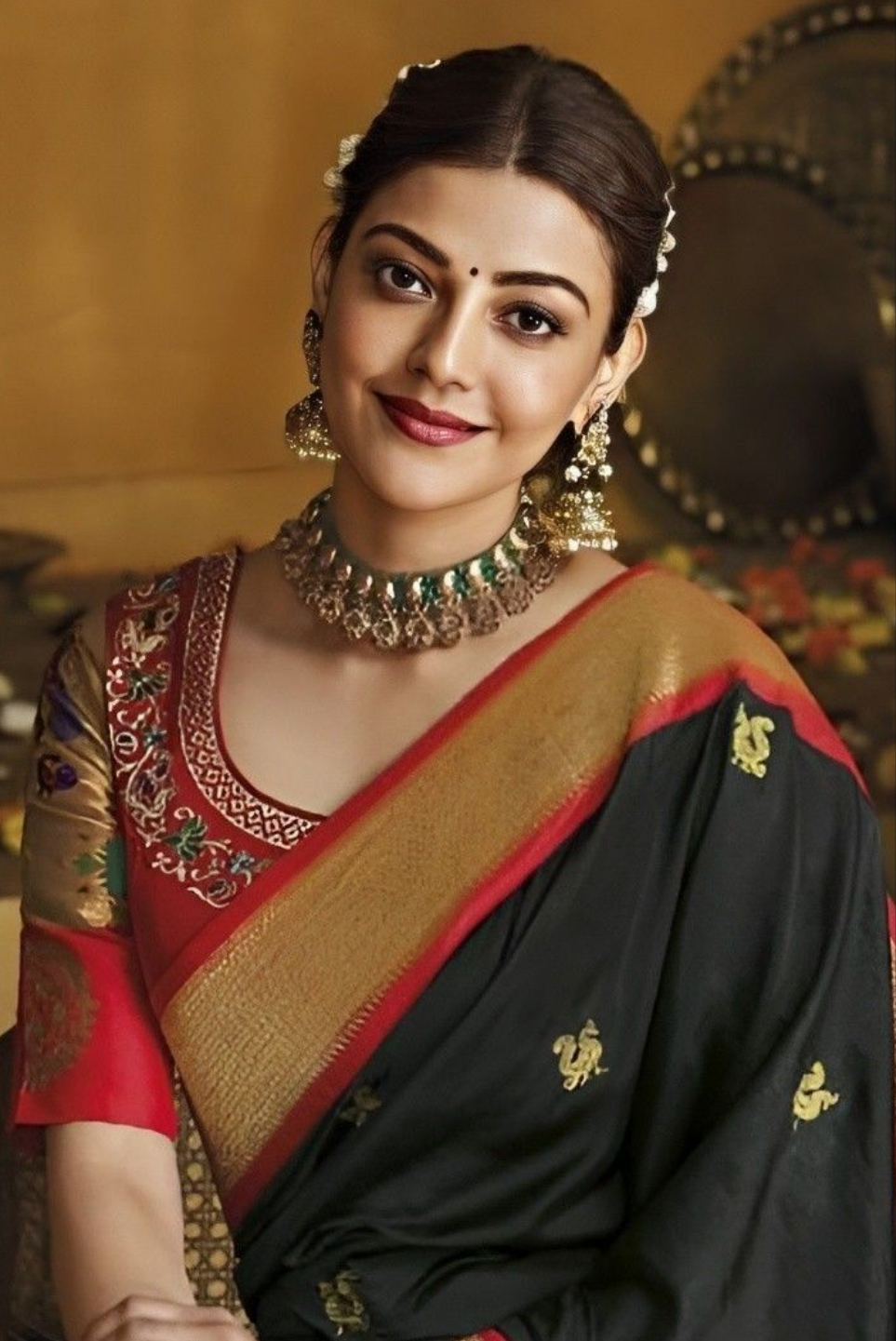 EKKTARA Saree For Women Black Colour Pure Silk Paithani Saree With Unstitched Blouse Celebrity Collection