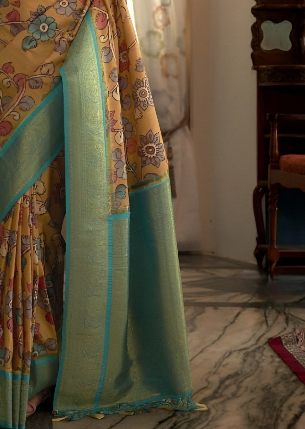EKKTARA Saree For Women Yellow Colour Tusser Silk Kalamkari Print Saree With Contrast Unstitched Blouse