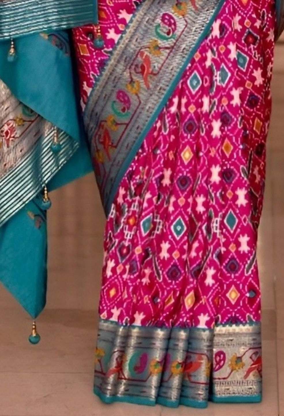 EKKTARA Saree For Women Pink Colour Designer Paithani Patola Saree With Unstitched Blouse