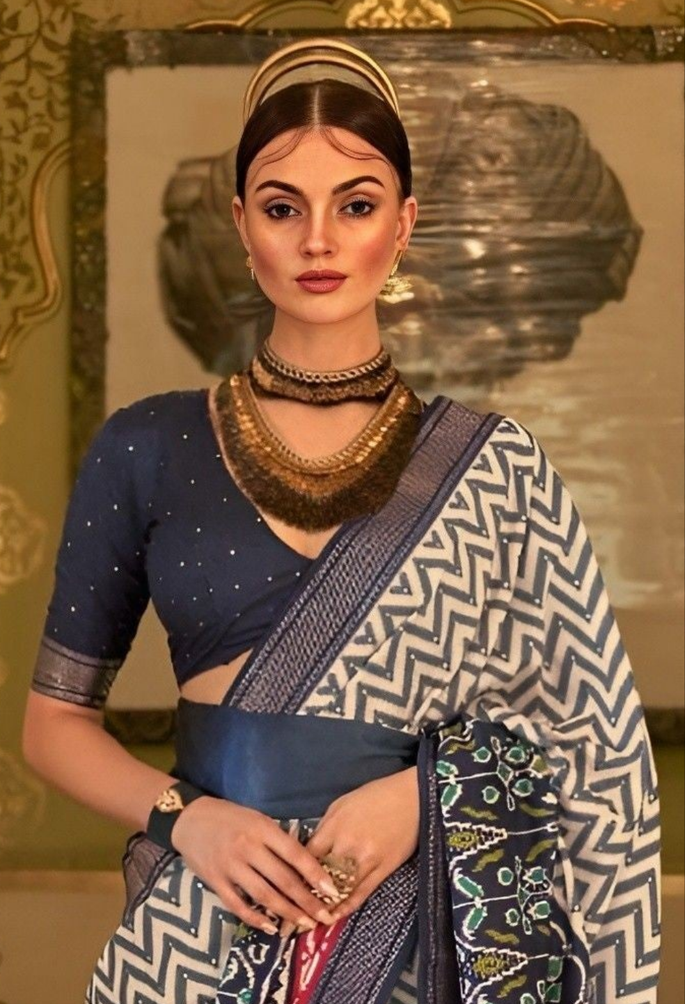 EKKTARA Saree For Women Indigo Colour Patola Silk Saree With Designer Border & Unstitched Blouse