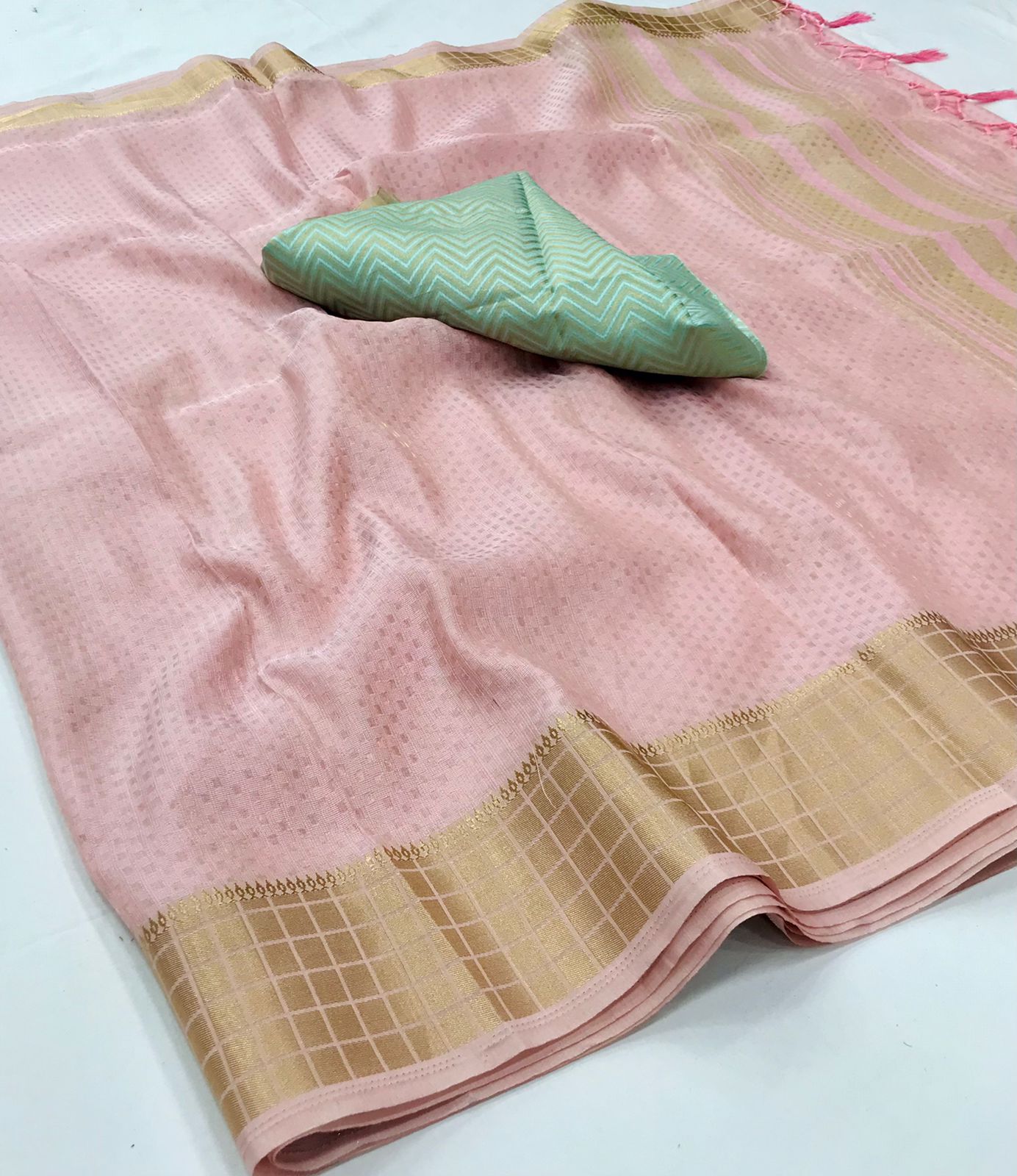 EKKTARA Saree For Women Nude Pink Soft Silk Tissue Saree