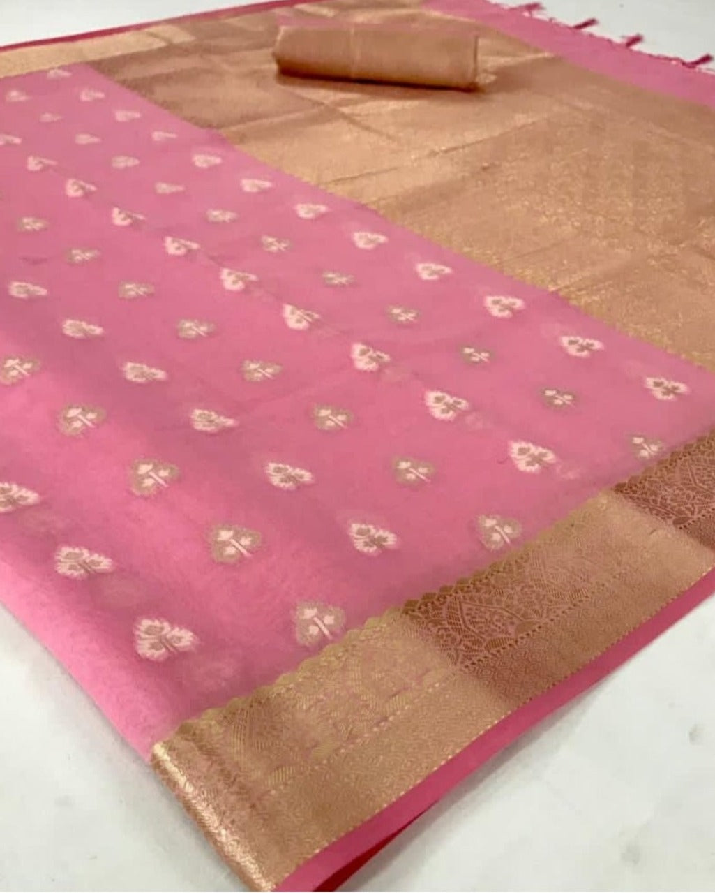 EKKTARA Saree For Women Flamingo Pink Zari Woven Linen Silk Saree