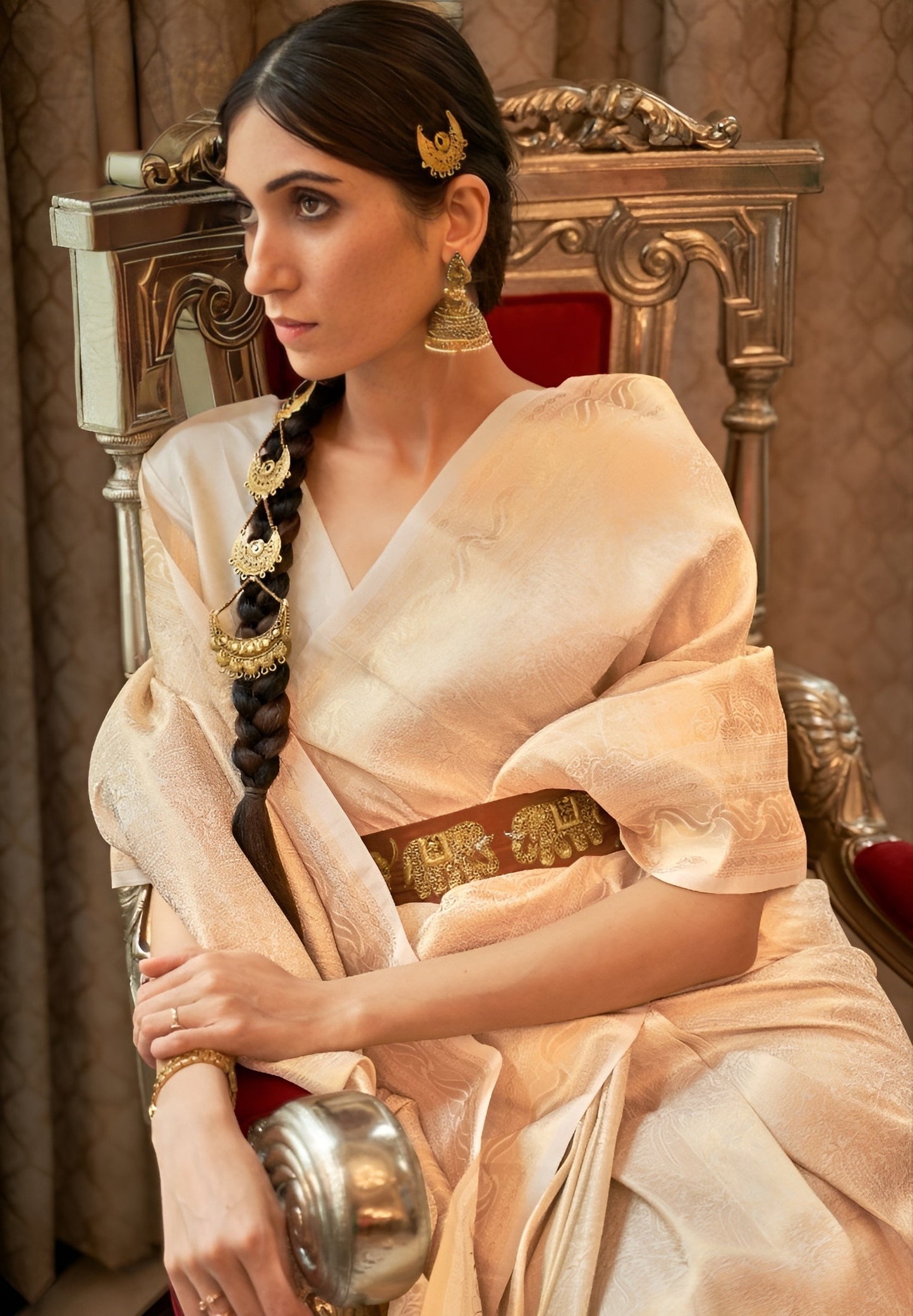 EKKTARA Saree For Women Cream Colour Silk Saree With Unstitched Blouse