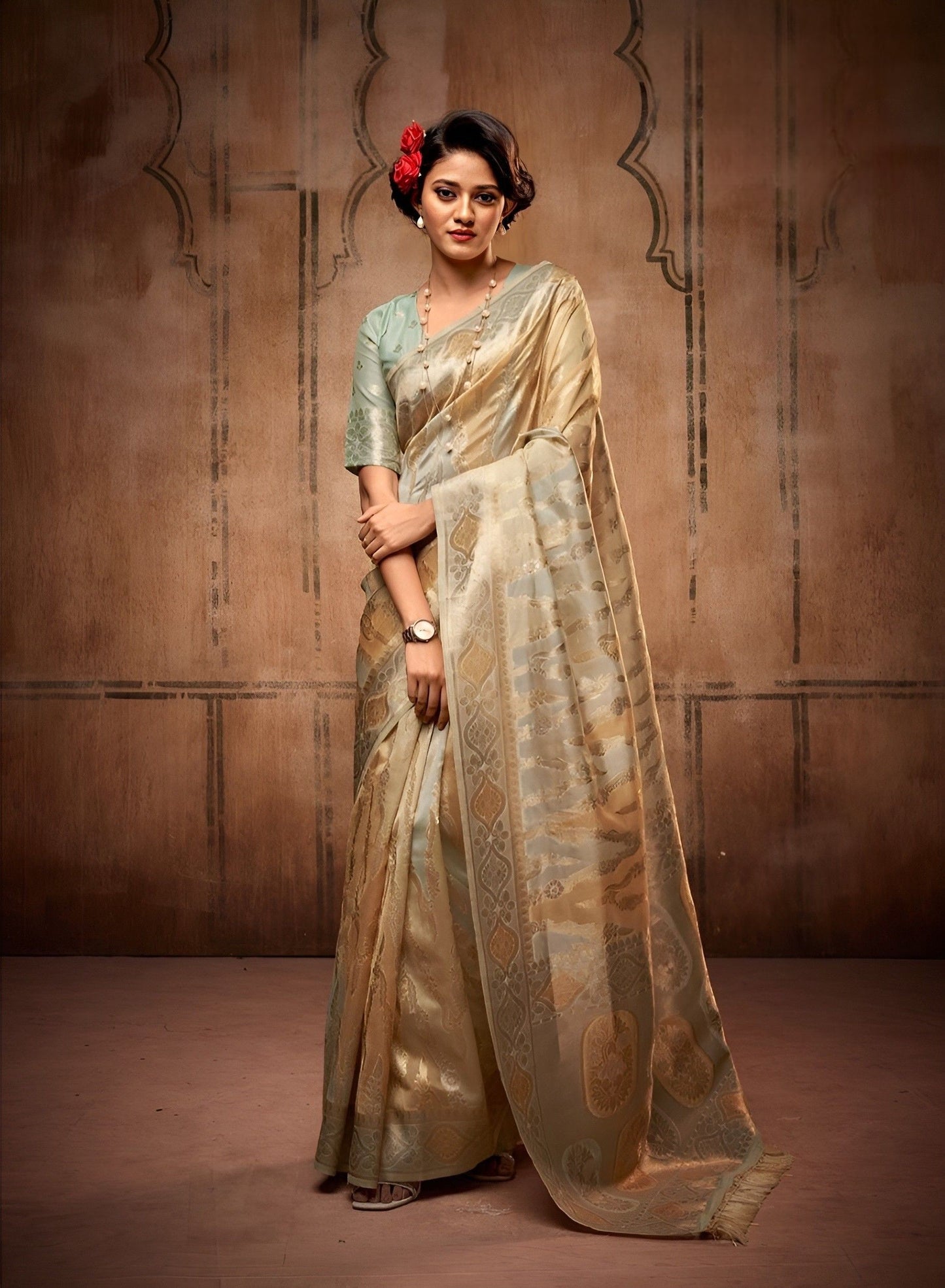 EKKTARA Saree For Women Silver Colour Organza Silk With Zari Weaving Saree And Unstitched Blouse