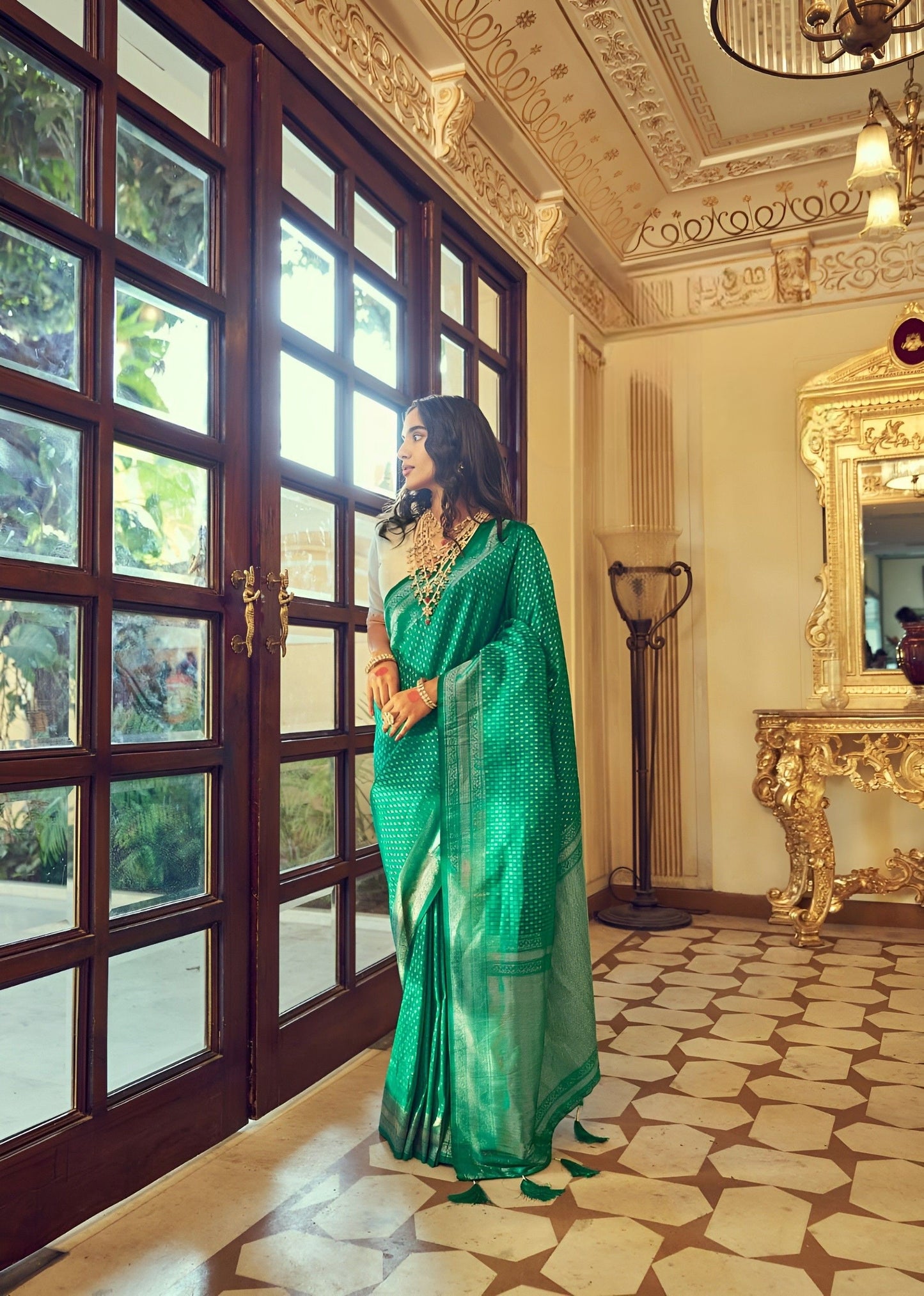 EKKTARA Saree For Women Green Colour Kanjivaram Zari Silk Saree With Unstitched Blouse