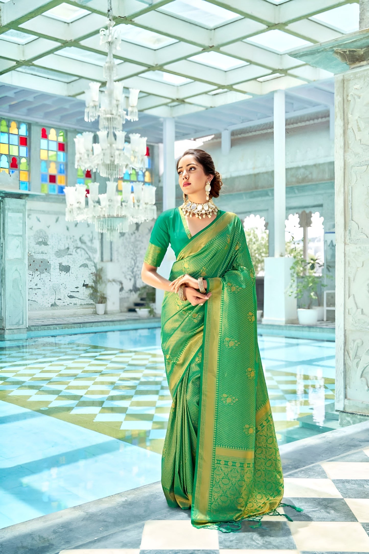 EKKTARA Saree For Women Green Colour Kanjivaram Silk Saree With Unstitched Blouse