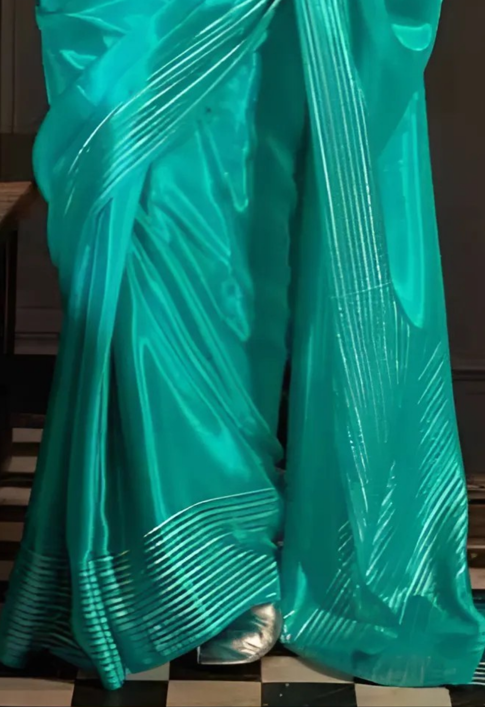 EKKTARA Saree For Women Turquoise Colour Party Wear Designer Handloom Weaving Saree With Unstitched Blouse