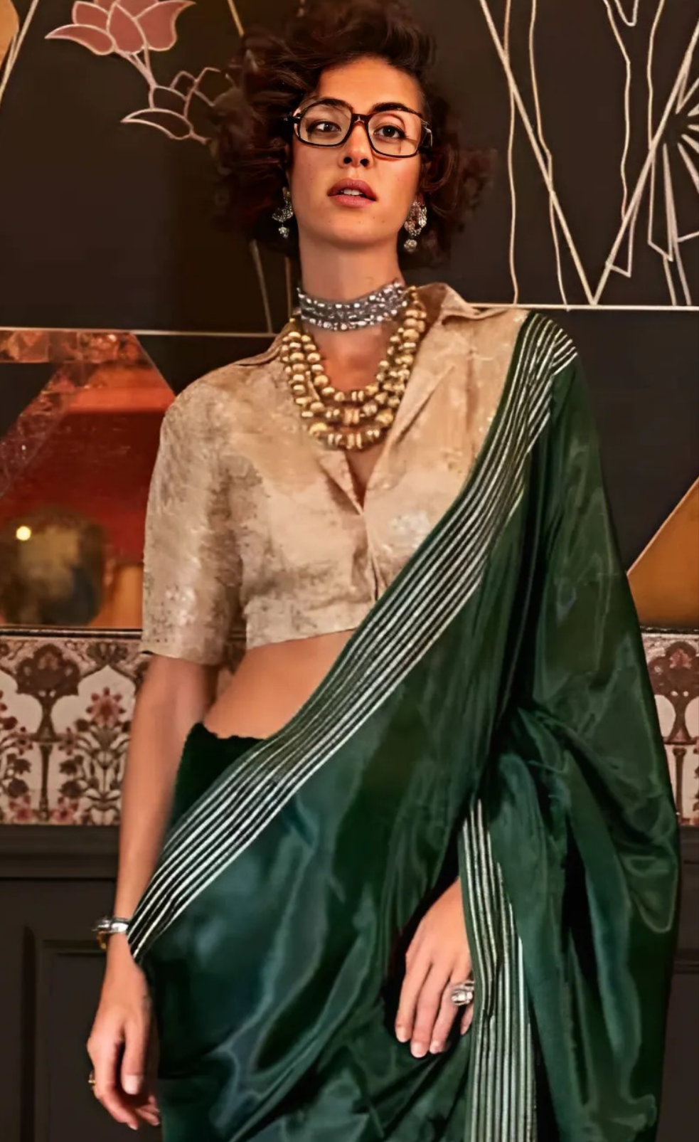 EKKTARA Saree For Women Bottle Green Colour Party Wear Designer Handloom Weaving Saree With Unstitched Blouse