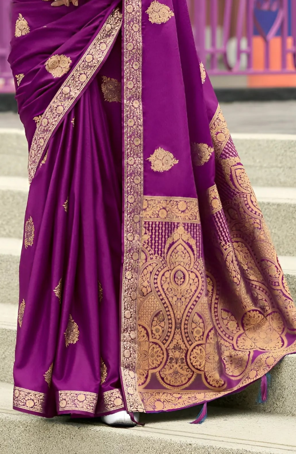 EKKTARA Saree For Women Purple Colour Pure Satin Handwoven Zari Weaving Saree With Unstitched Blouse