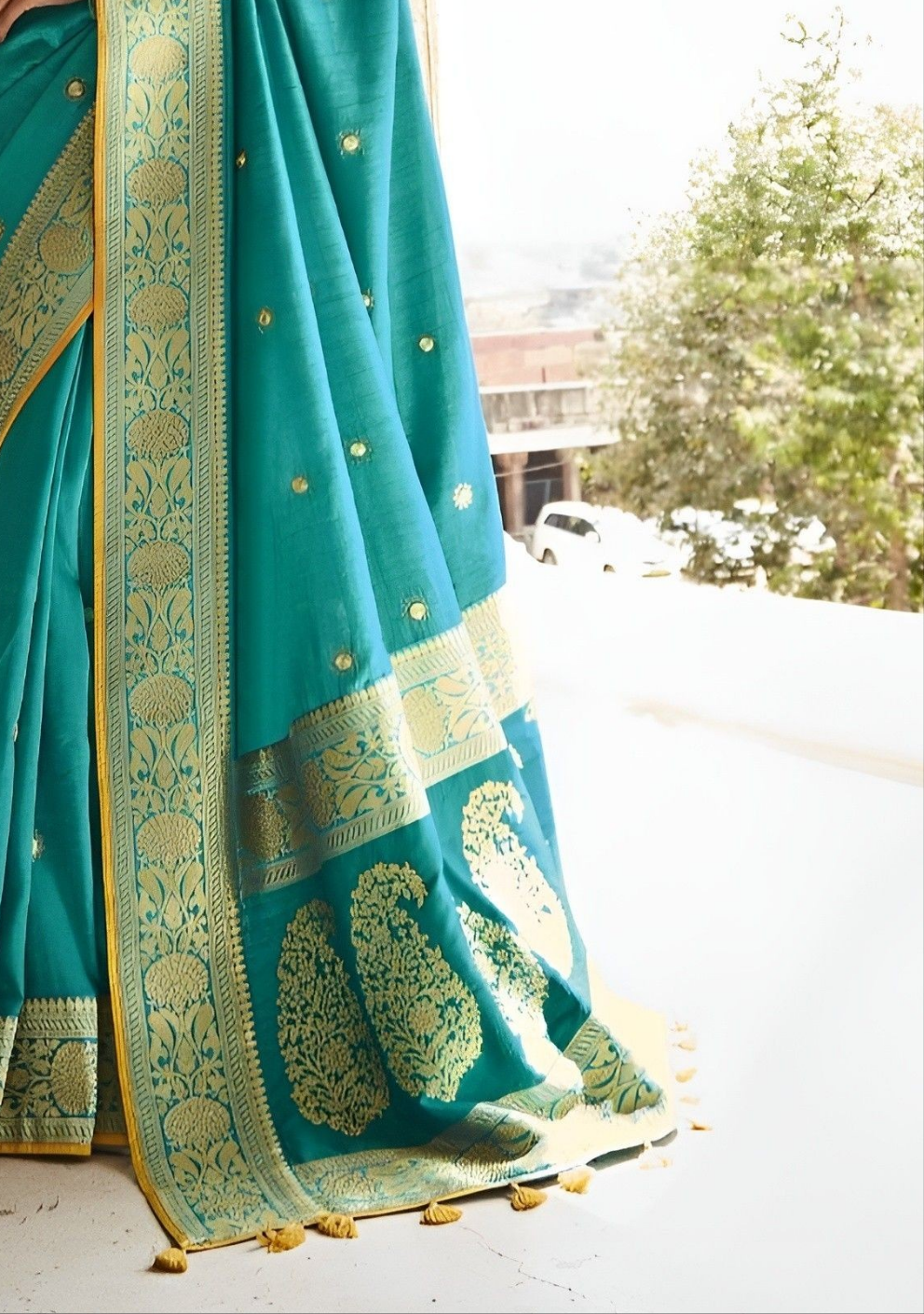 EKKTARA Saree For Women Turquoise Colour Designer Paithani Saree With Unstitched Designer Blouse