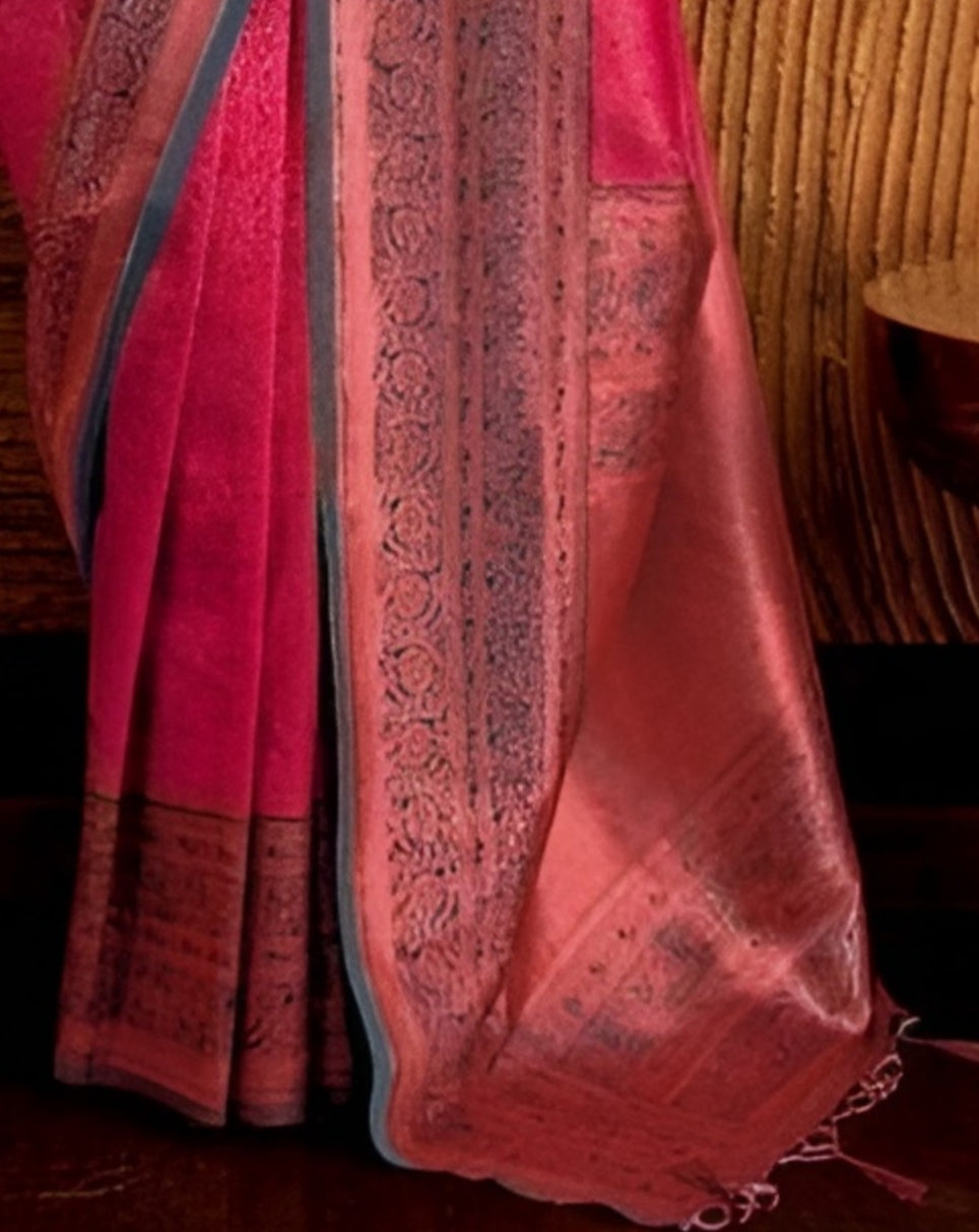 EKKTARA Saree For Women Pink Colour Handloom Weaving Silk Saree With Unstitched Blouse