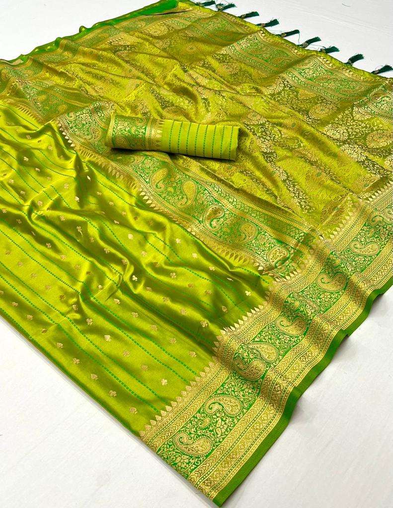 EKKTARA Saree For Women Lime Green Colour Handloom Weaving Silk Saree With Unstitched Blouse