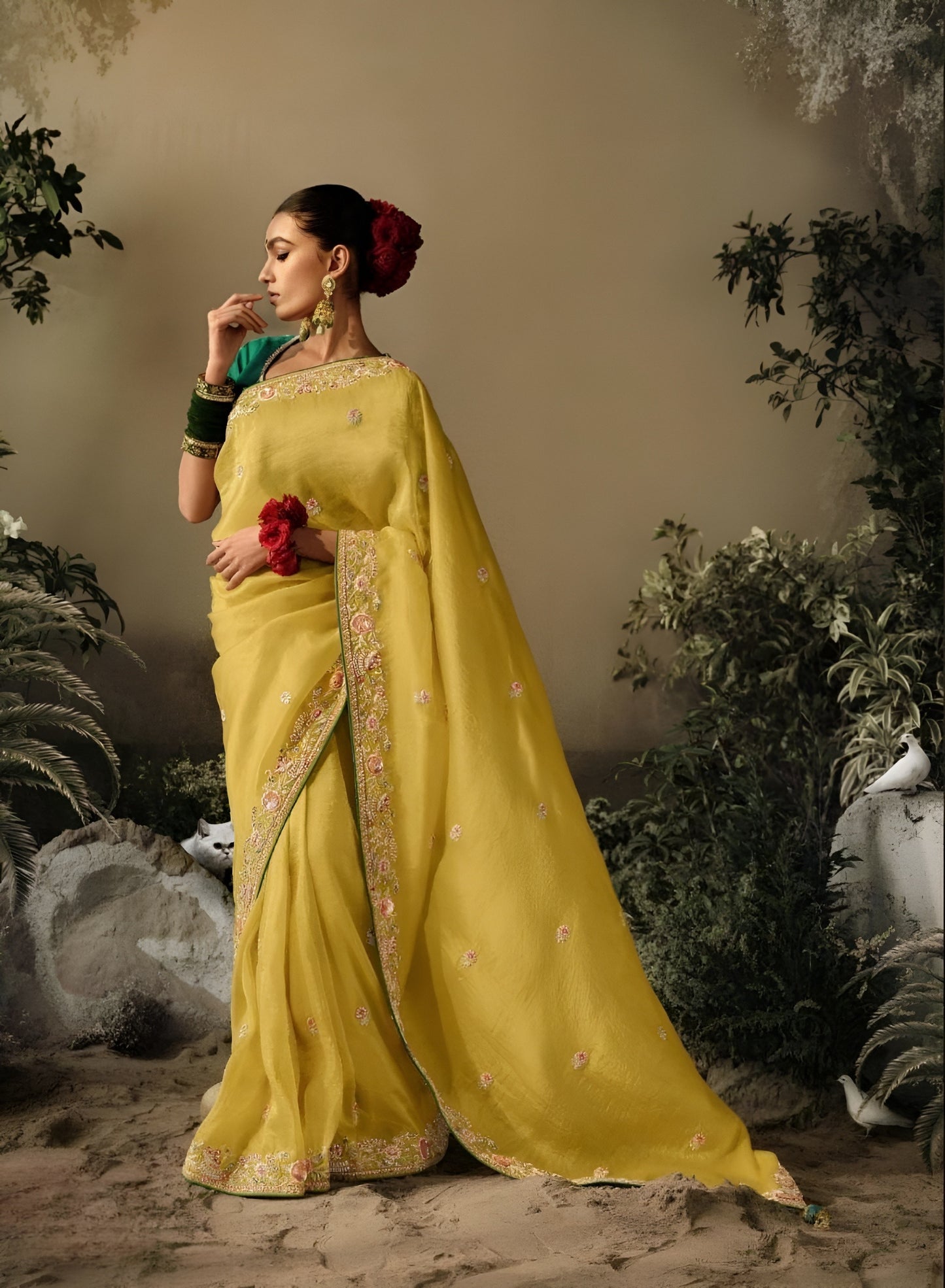 EKKTARA Saree For Women Lemon Yellow Colour Dola Silk Saree With Designer Unstitched Blouse