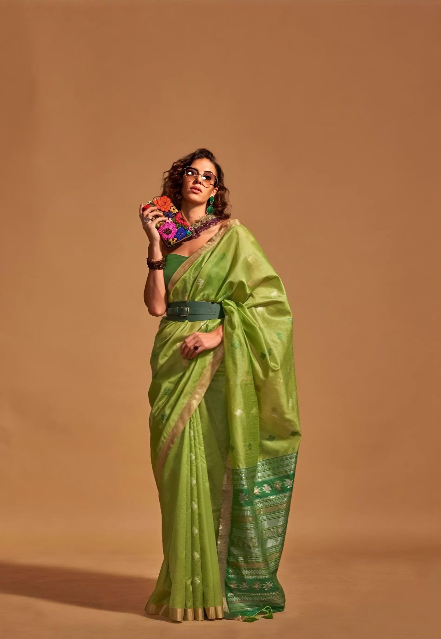 EKKTARA Saree For Women Lime Green Colour Handloom Weaving Silk Saree With Unstitched Blouse