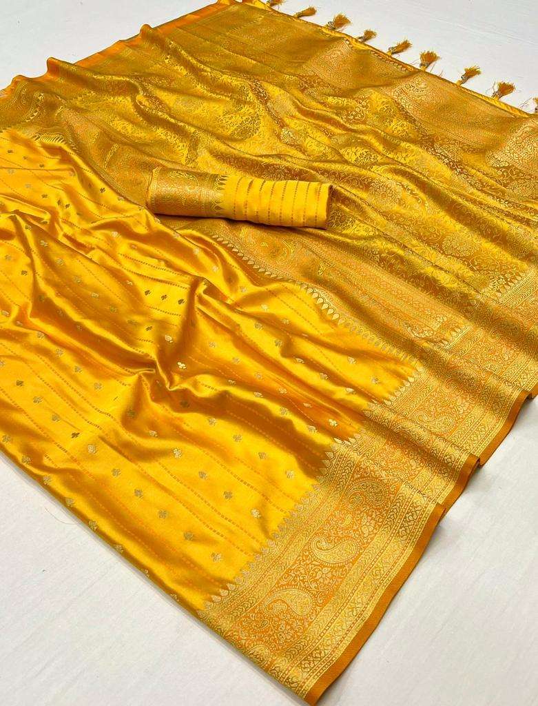 EKKTARA Saree For Women Saffron Yellow Colour Handloom Weaving Silk Saree With Unstitched Blouse