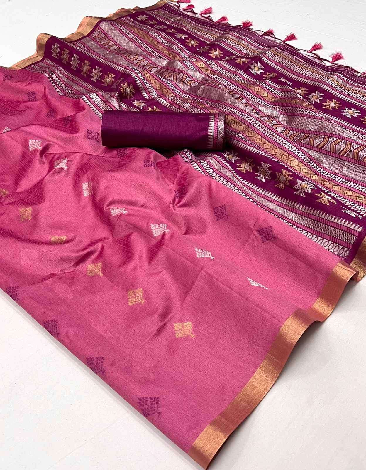 EKKTARA Saree For Women Pink Colour Handloom Weaving Silk Saree With Unstitched Blouse