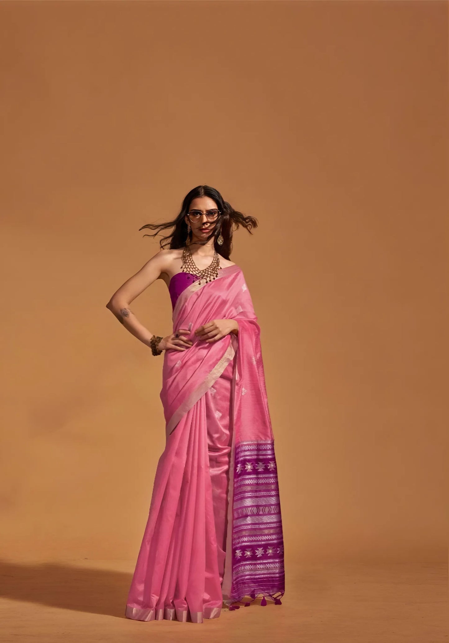 EKKTARA Saree For Women Pink Colour Handloom Weaving Silk Saree With Unstitched Blouse