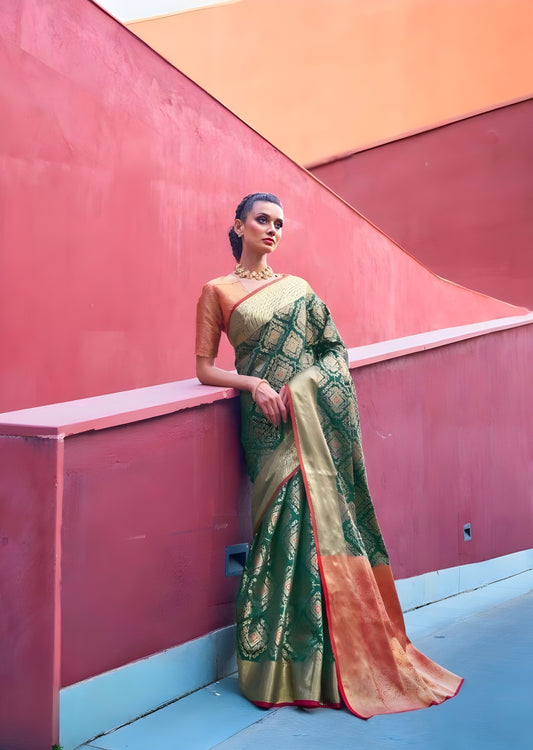 EKKTARA Saree For Women Fern Green Patola Silk Saree